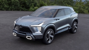 Mitsubishi XFC Concept