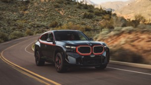 BMW XM Label Red