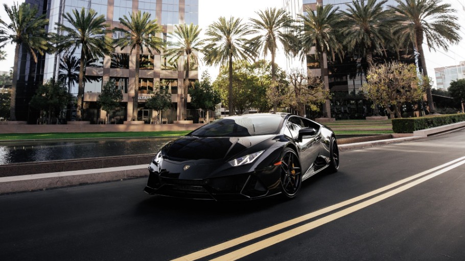 the-latest-trends-in-exotic-car-rentals-in-miami