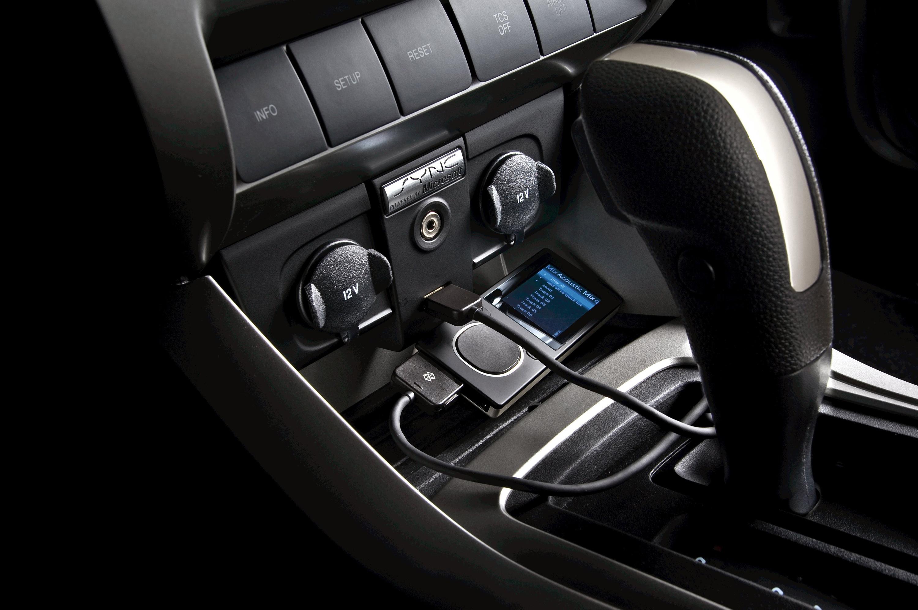 pic 2009 Ford Focus Coupe Interior https www automobilesreview com pictures ford 2009 focus coupe wallpaper 10 html