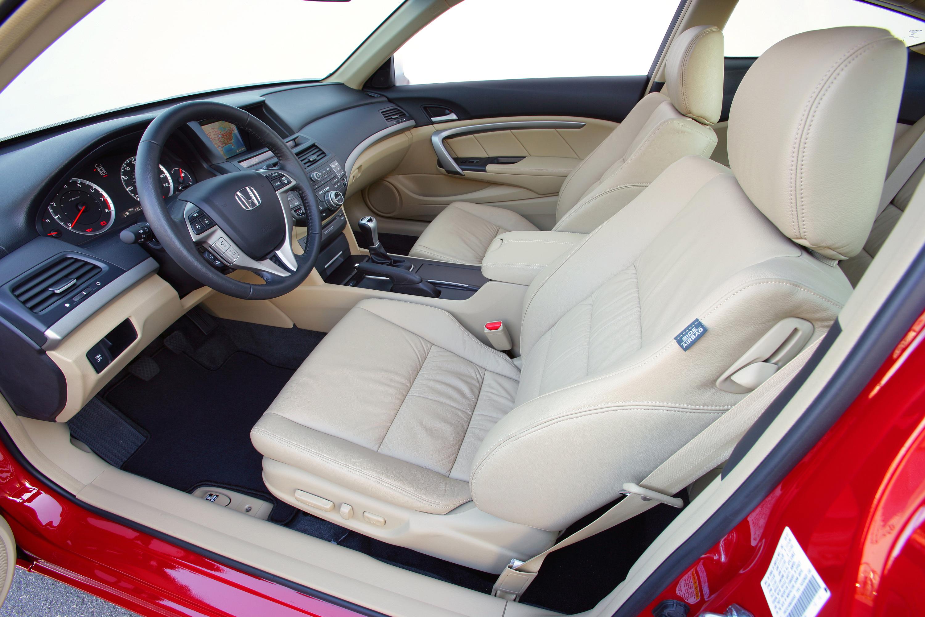 2009 Honda Accord Sets The Pace With Style Power And Efficiency