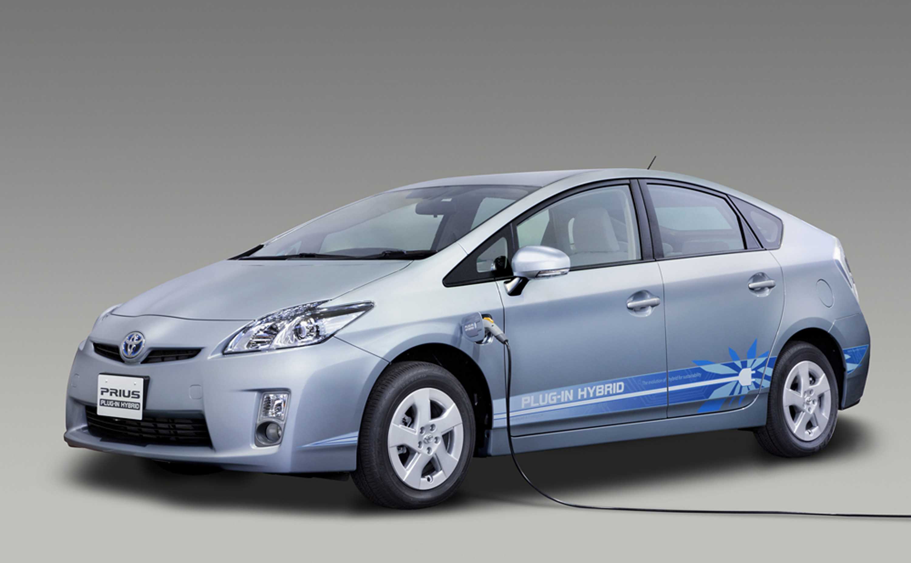 Toyota Plug In Hybrids