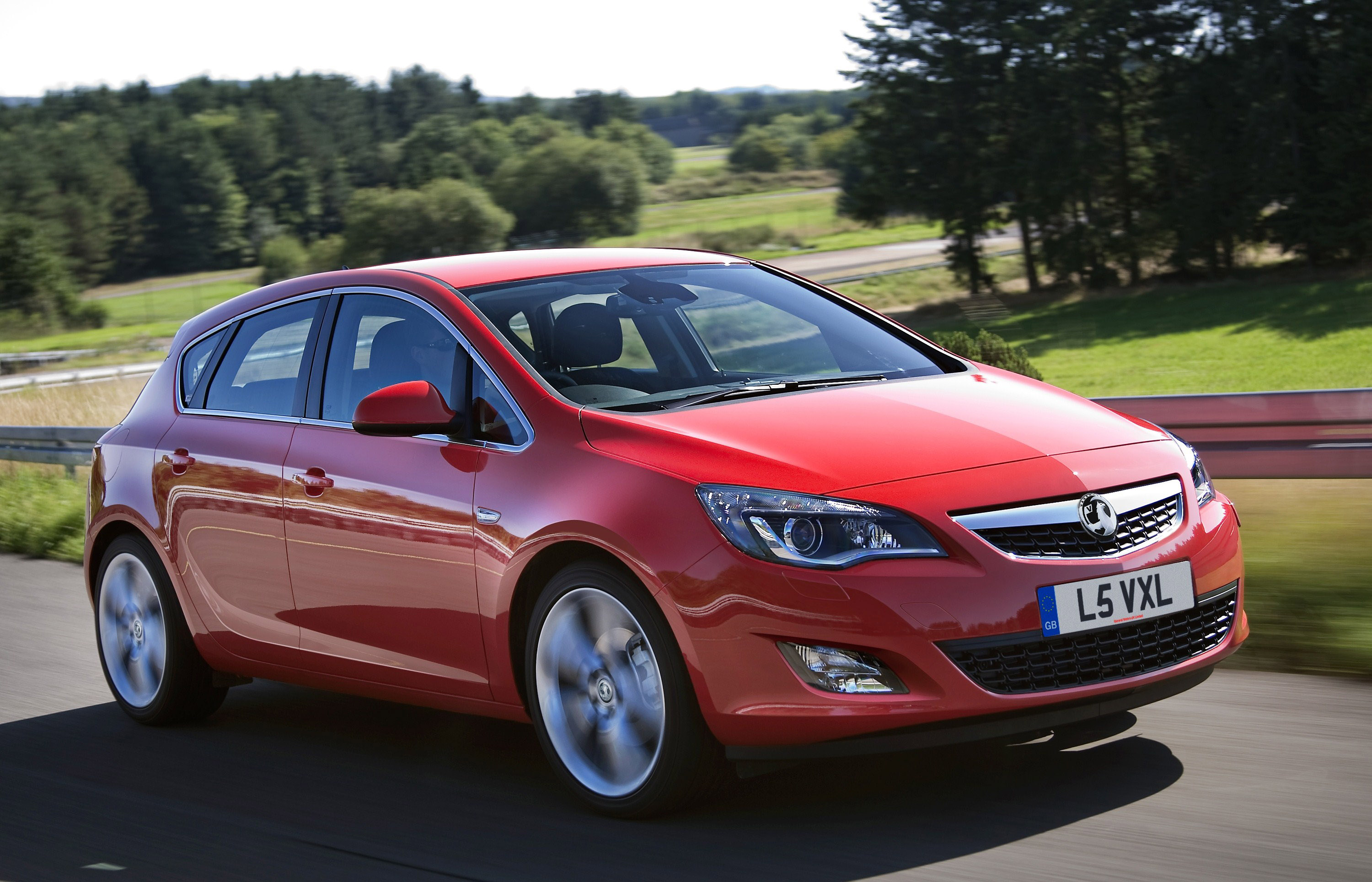 Vauxhall Astra won "BEST NEW CAR" from 2010 Fleet World Awards