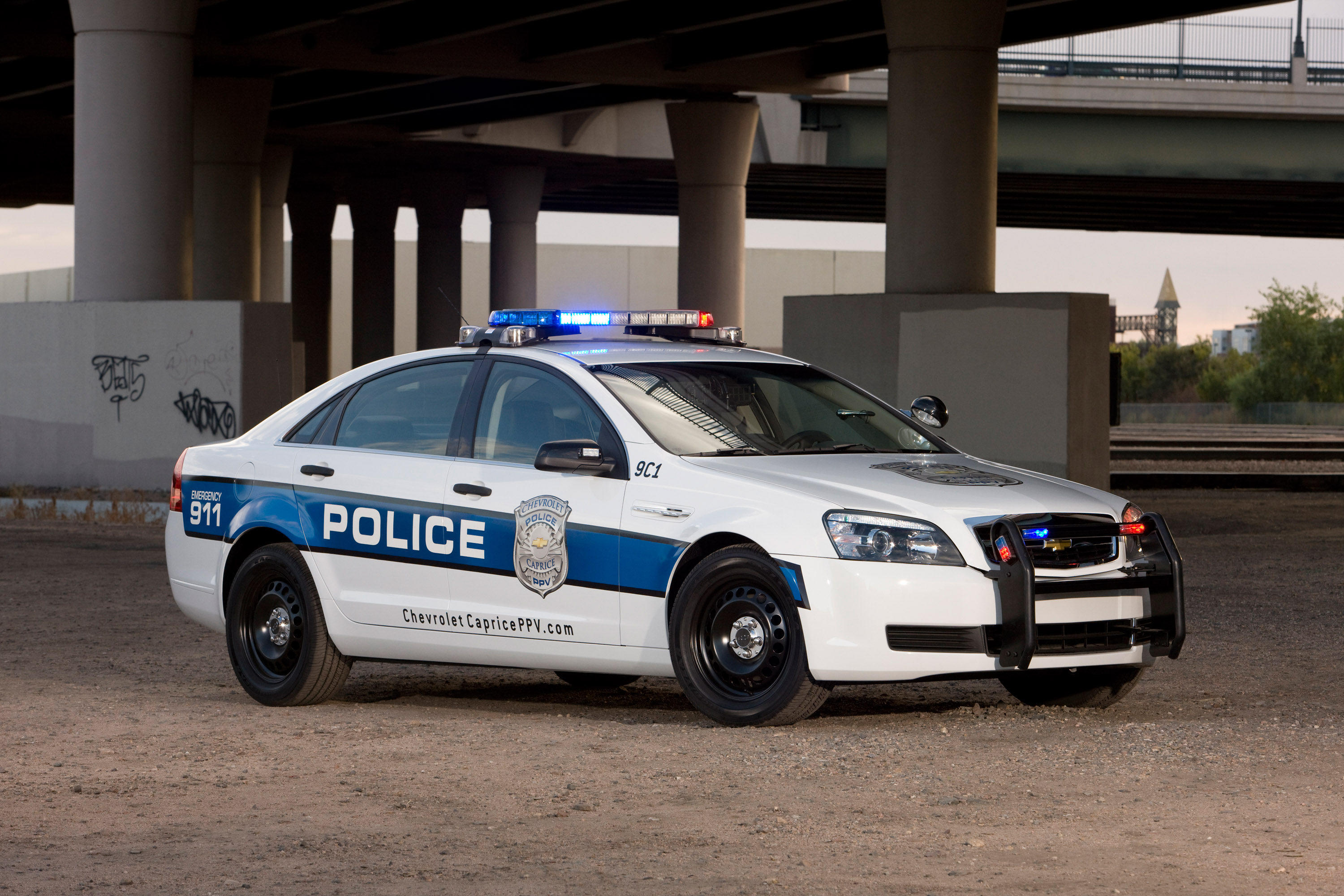 Watch Out 2011 Chevrolet Caprice Police Car with 355