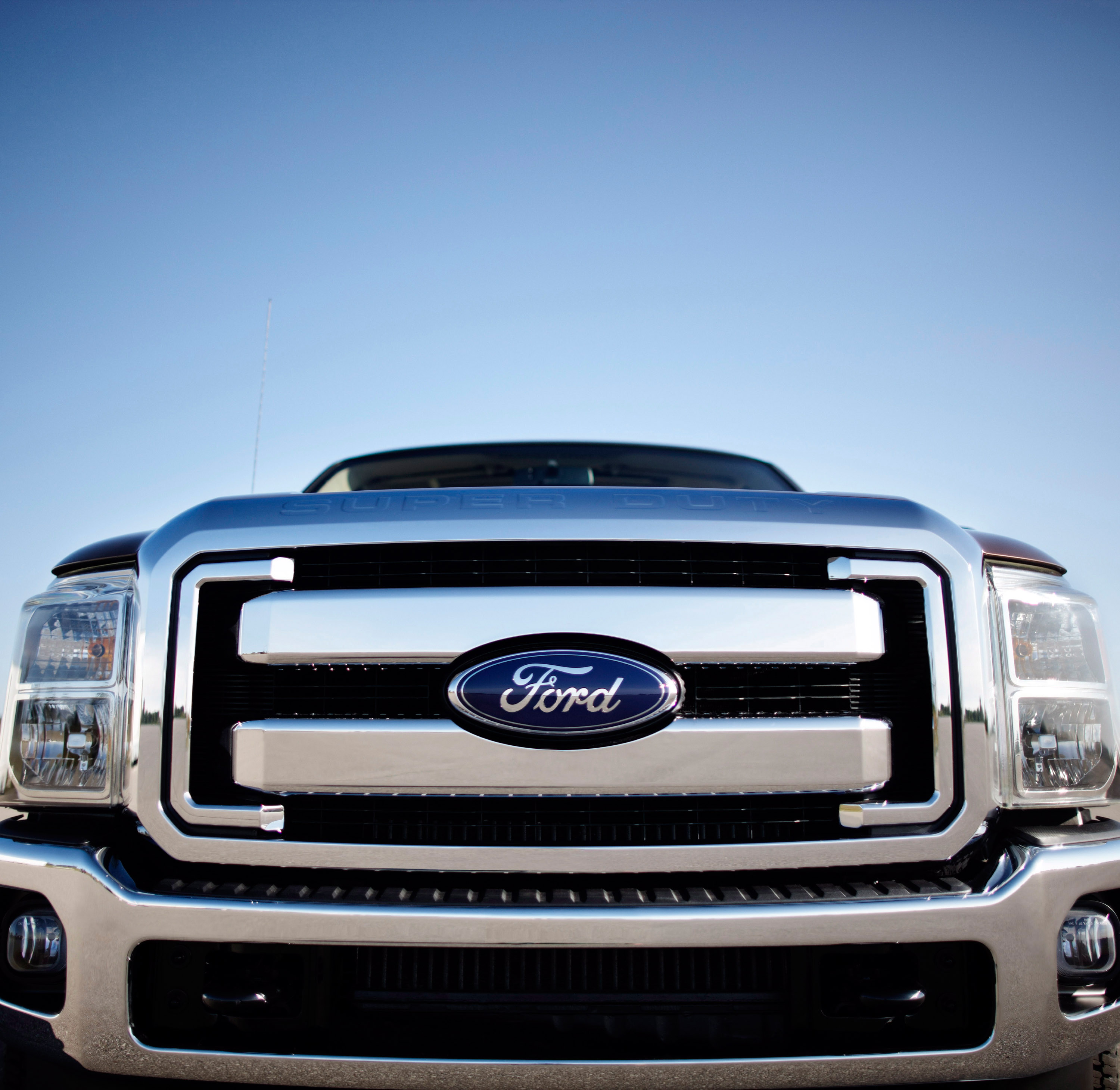 2011 Ford super duty hood #8