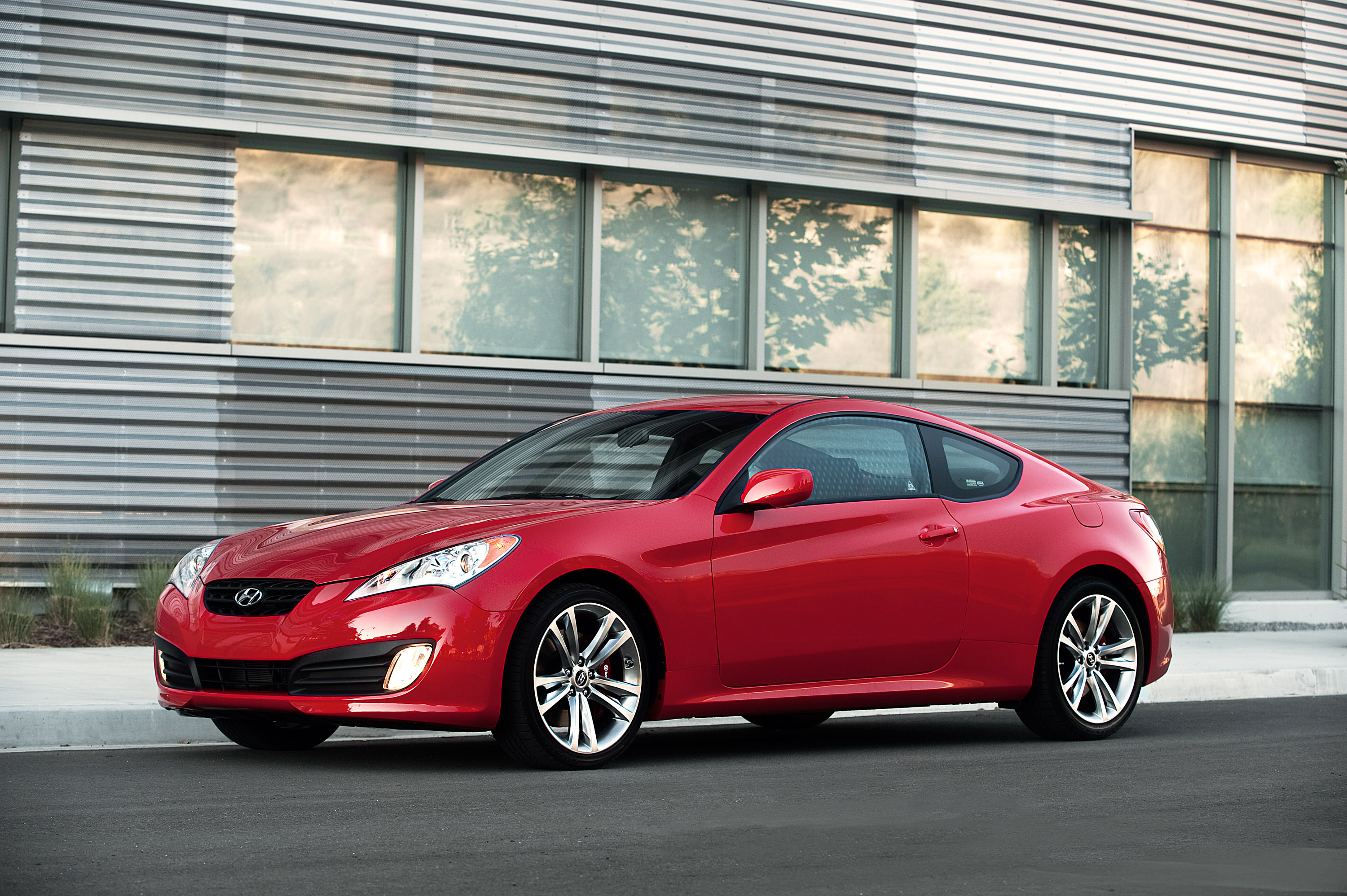 2011 Hyundai Genesis Coupe 3.8 R-Spec priced for the US