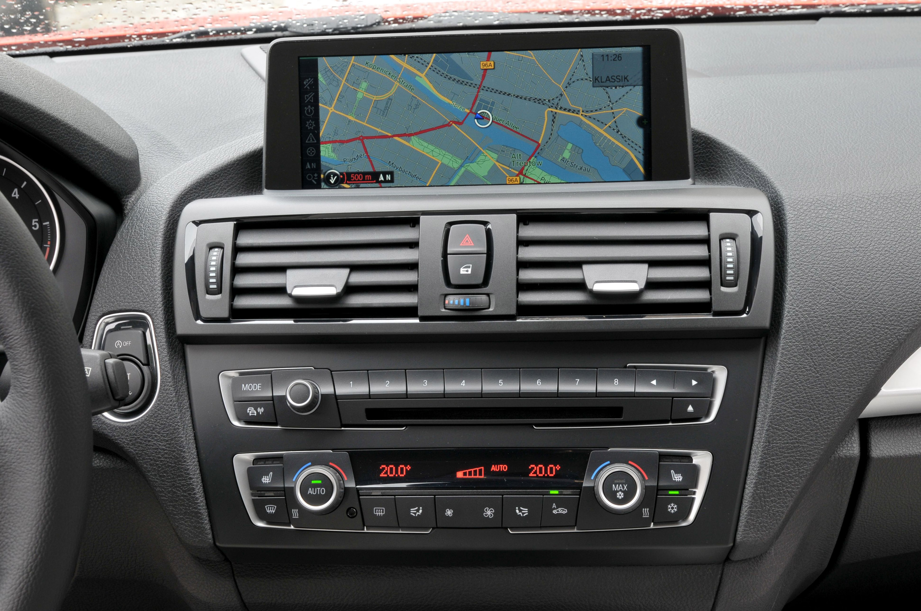 2012 BMW 1-Series Urban Line - Picture 56664 2012 BMW 1-Series Urban Line - Picture 56664