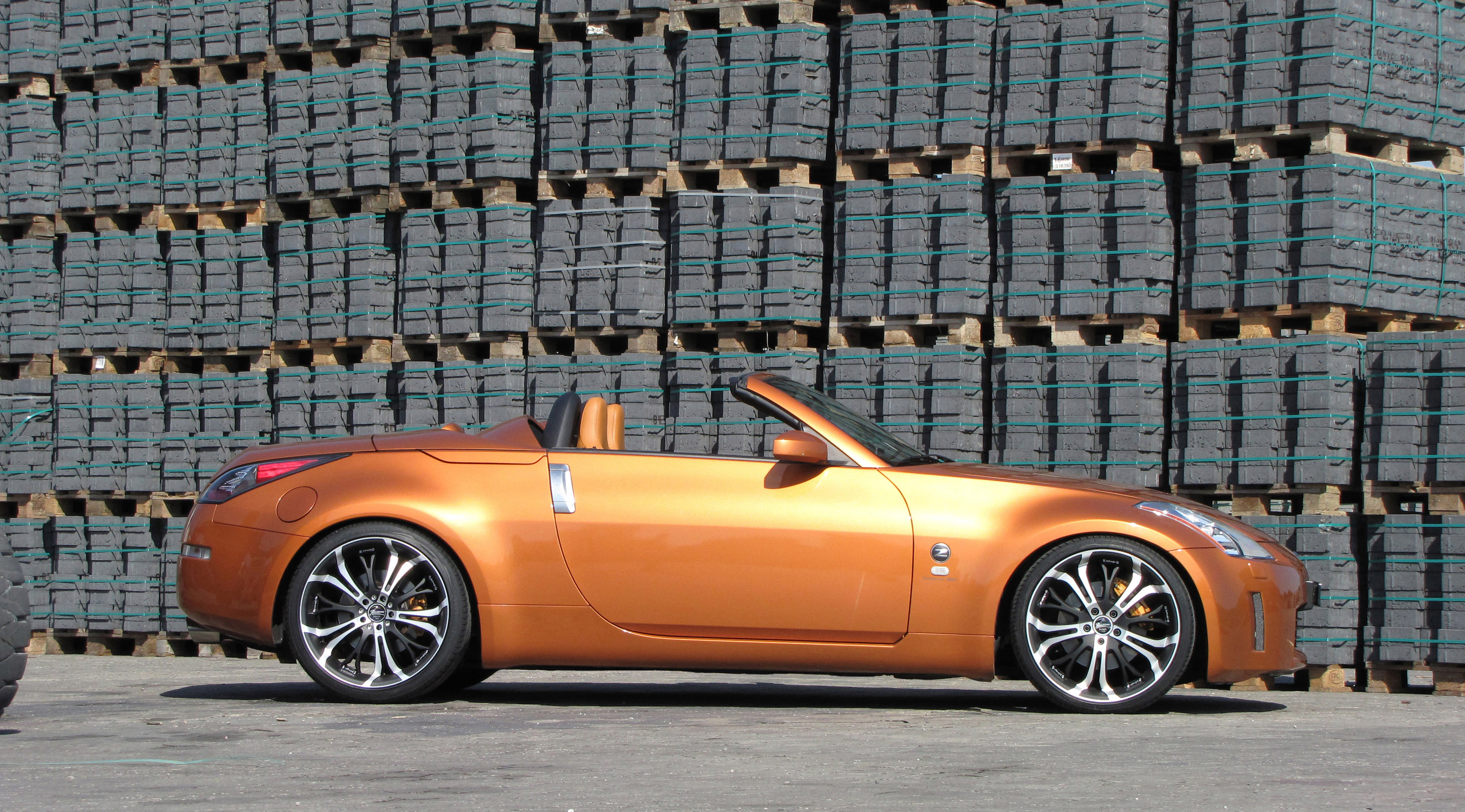 gold tokyo drift 350z