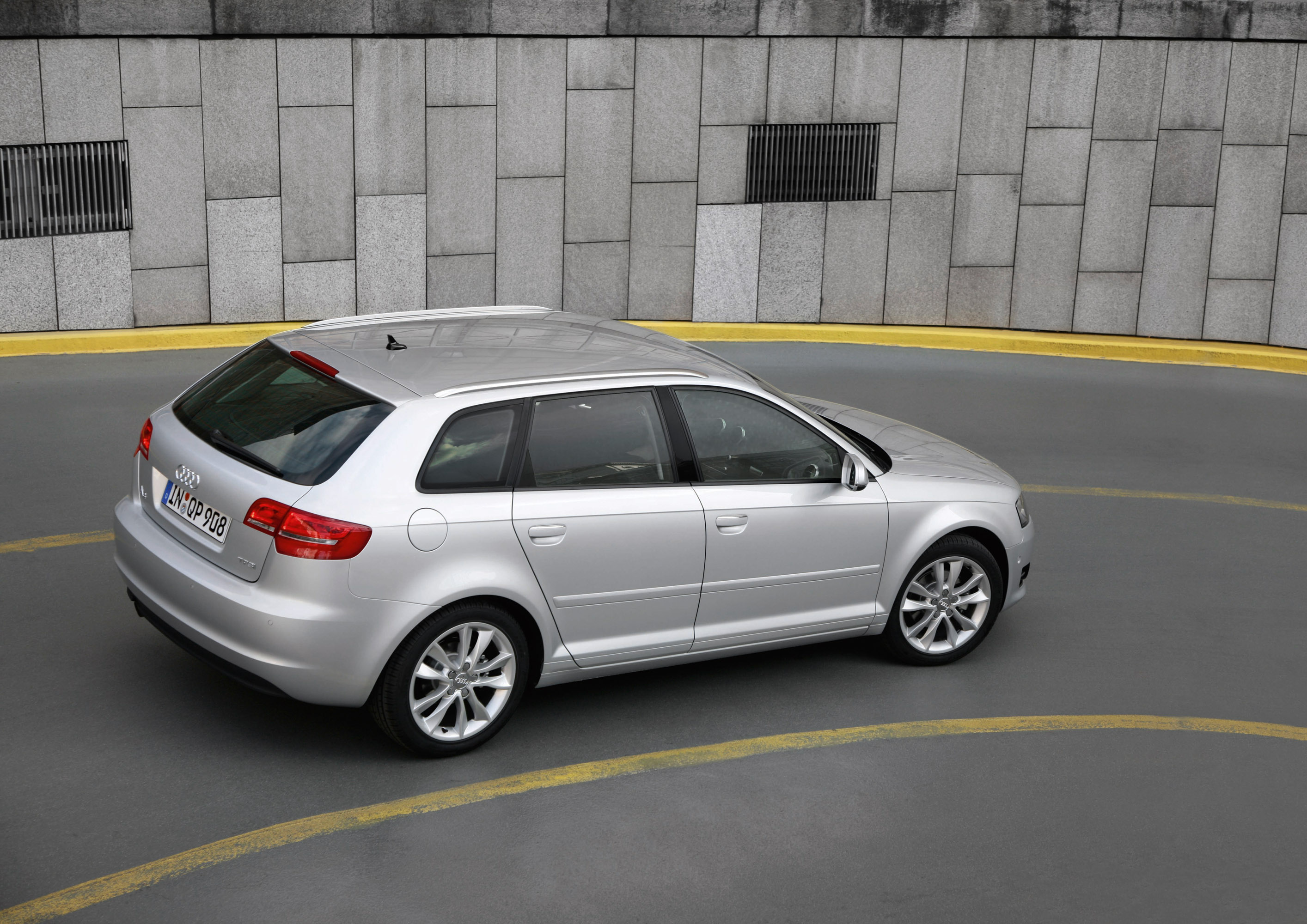 Audi A3 Sportback (2013) HD Picture 31 of 91 74622 2828x2000
