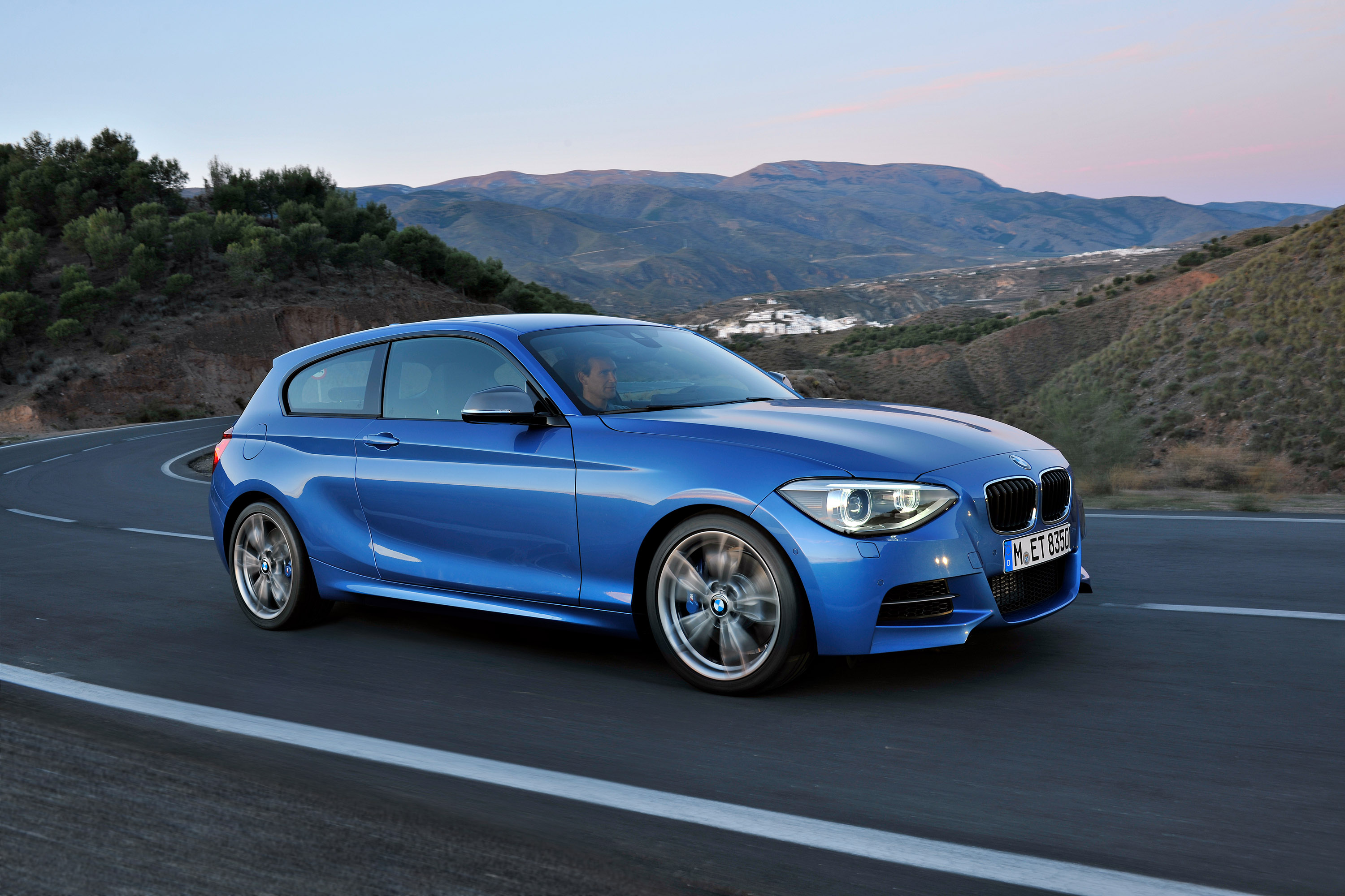 BMW comes out with the new threedoor 2013 BMW 1 Series