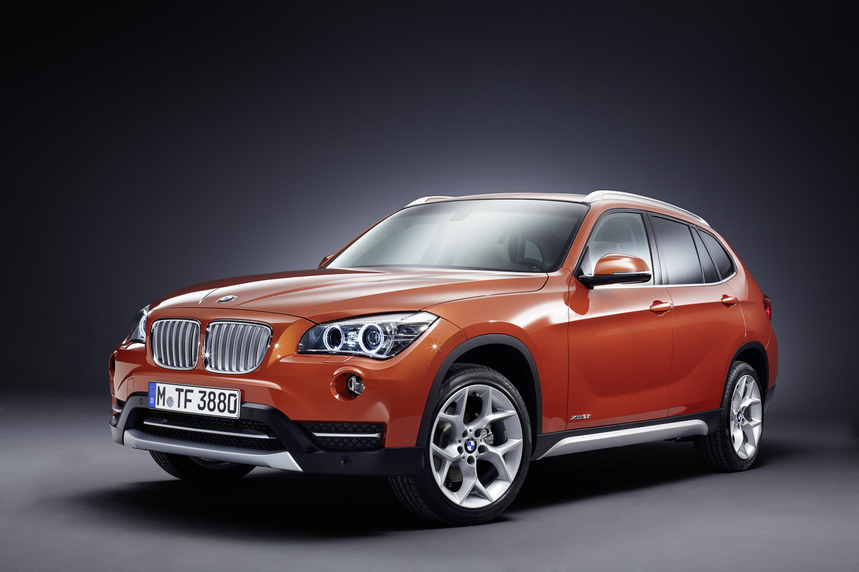 Bmw x1 машина