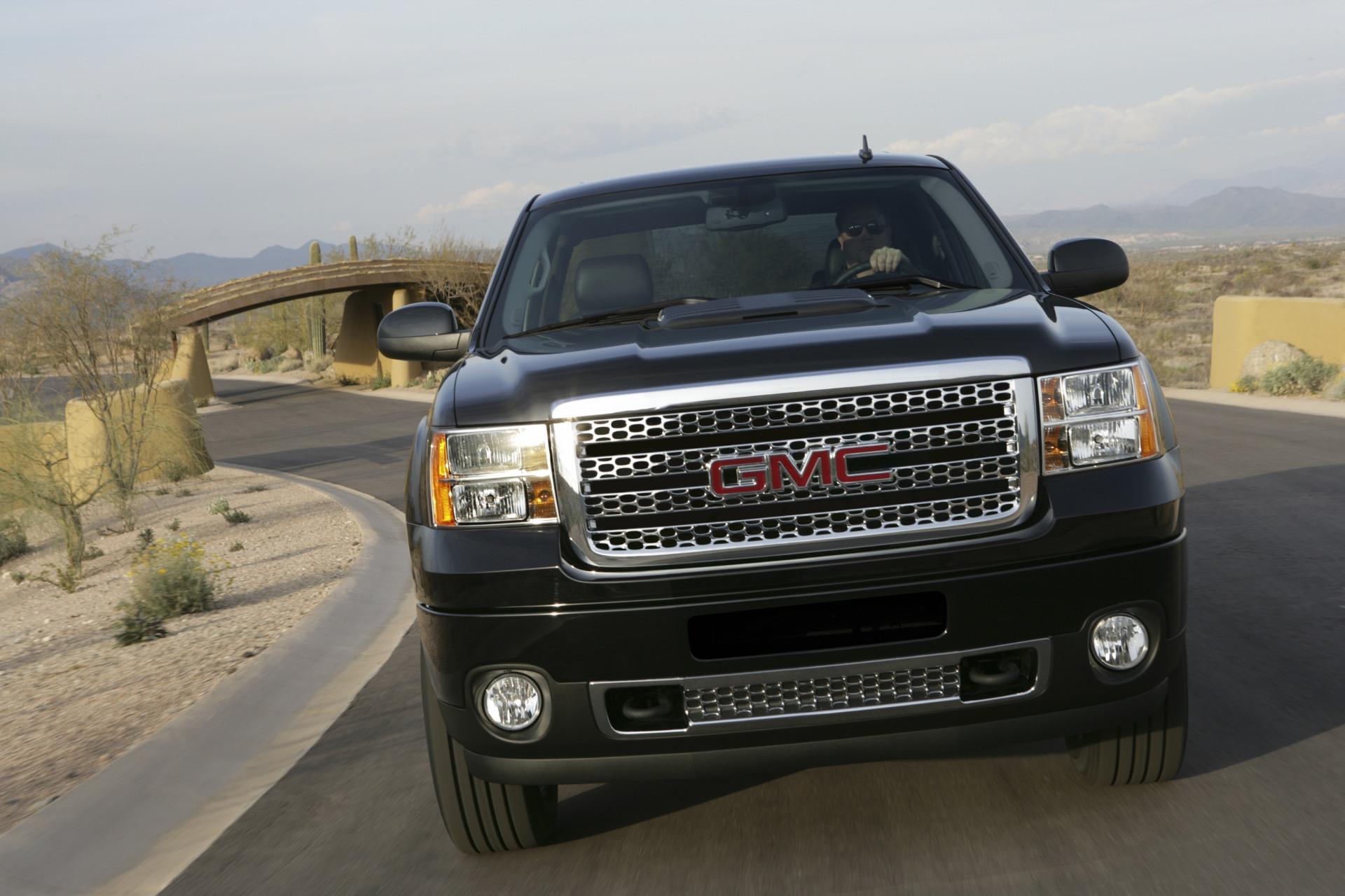 GMC Sierra 2013