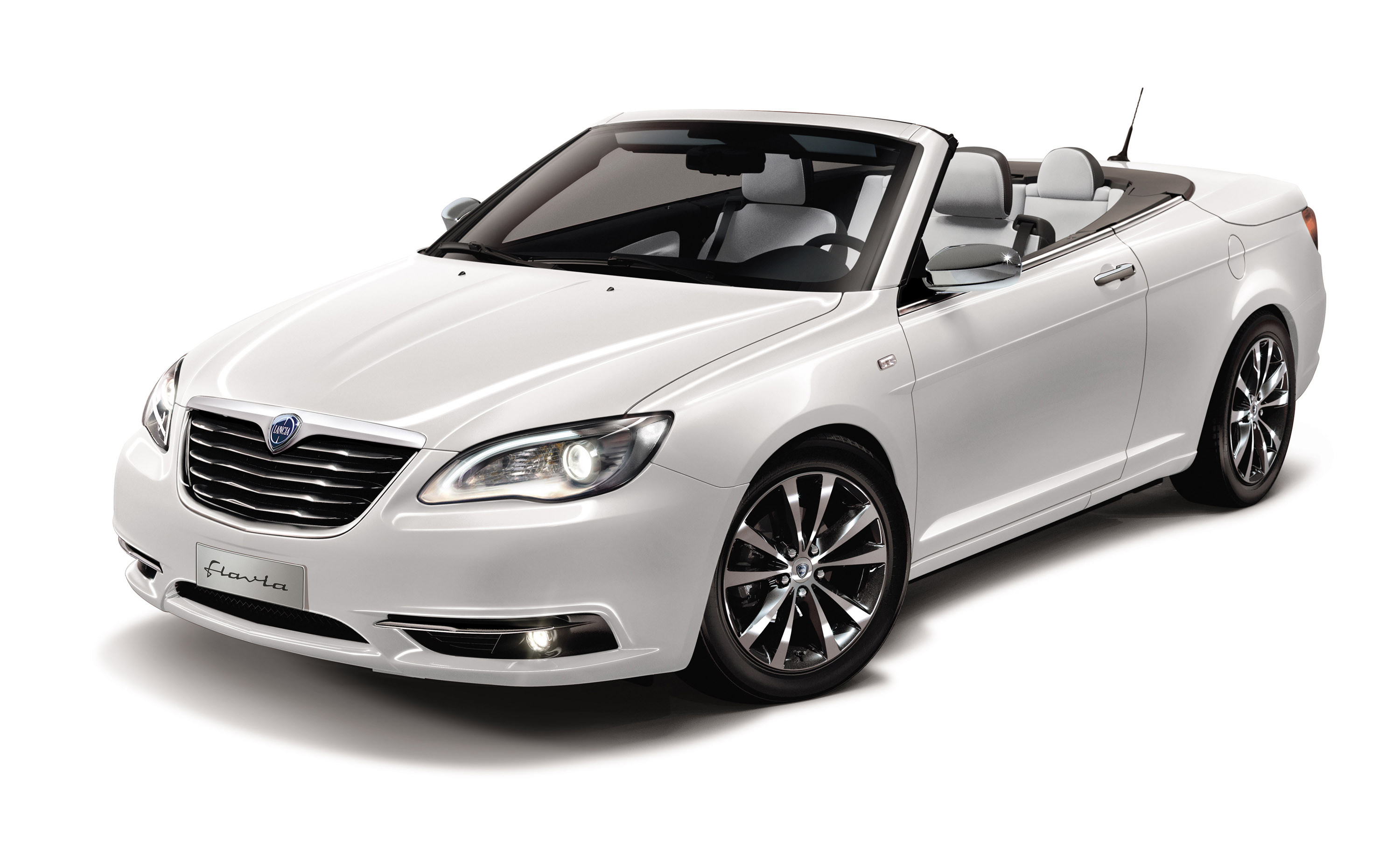 2013 Lancia Flavia Convertible: expression of Italian way of life