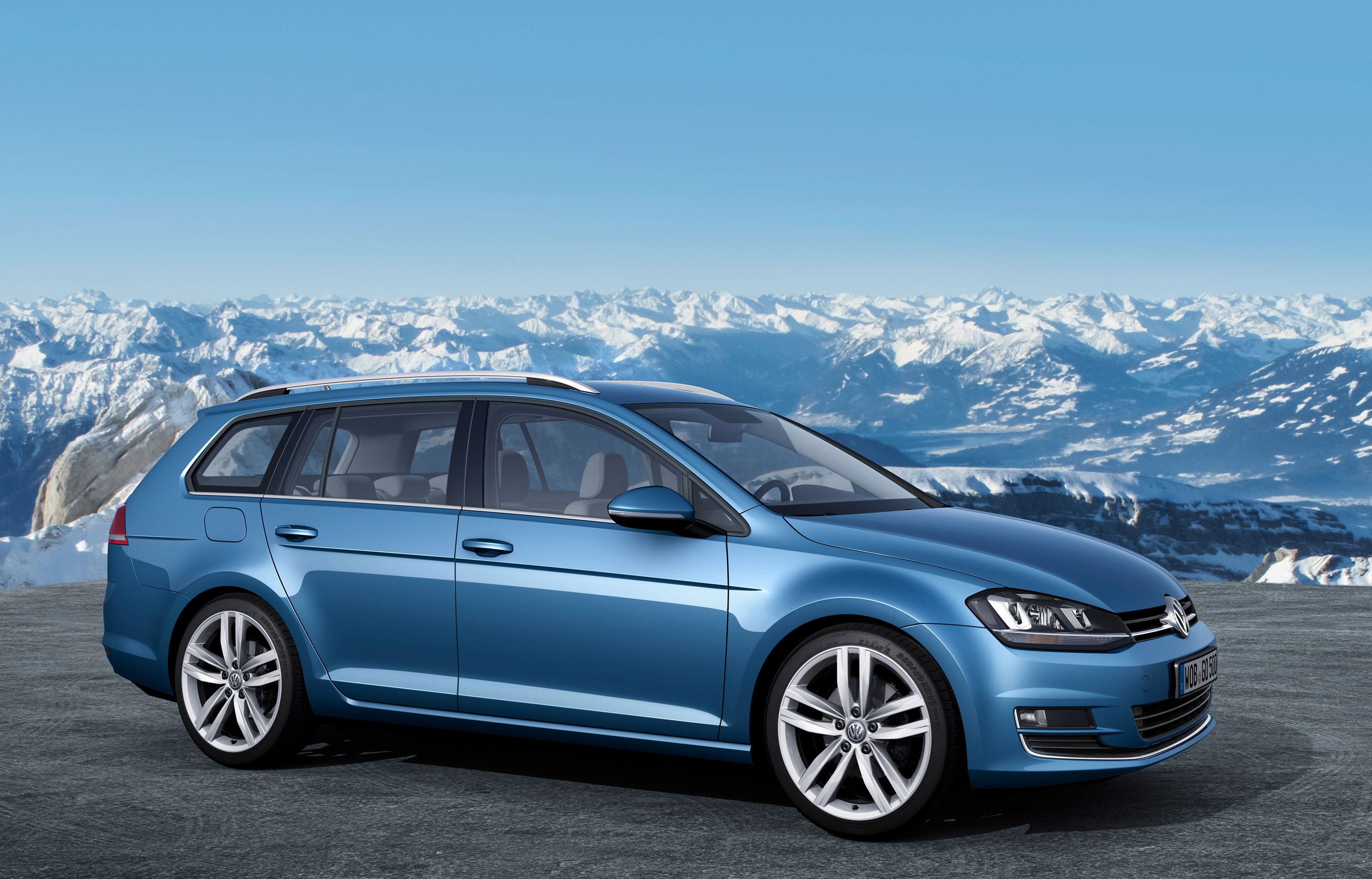 Geneva Motor Show: 2013 Volkswagen Golf Estate