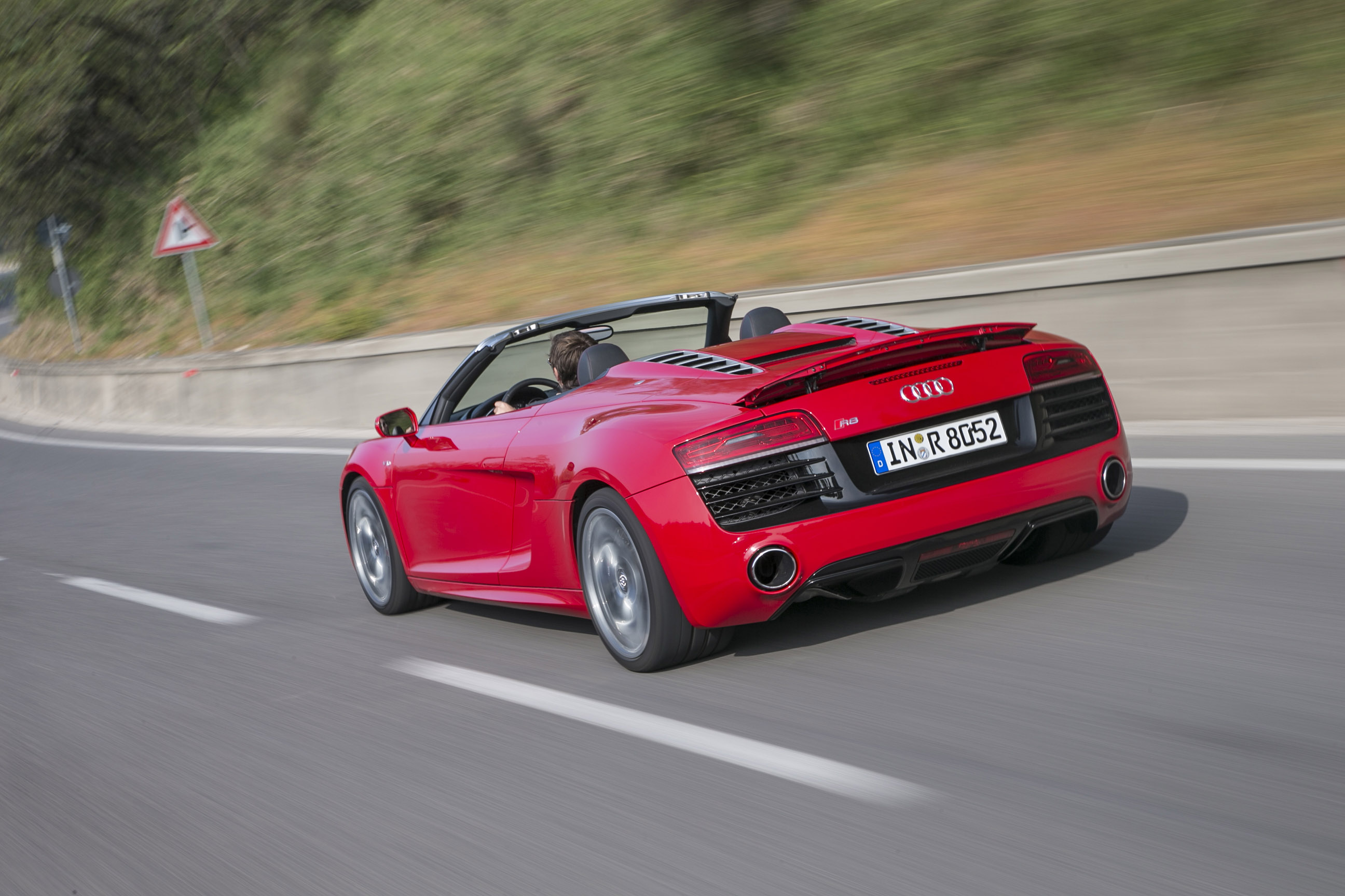 2014 Audi R8 Spyder V10 Goes Officially On Sale [VIDEO]