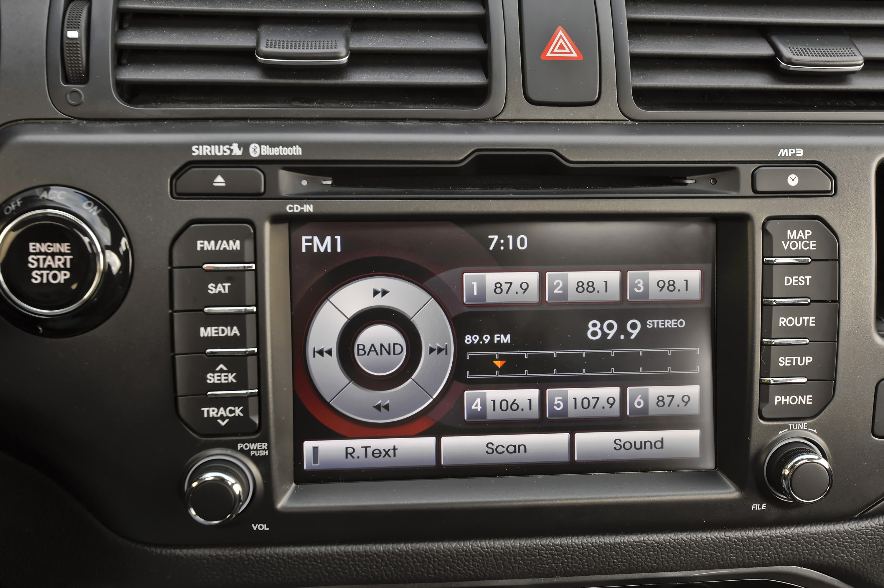 14 Kia Rio Sedan And Rio 5 Door Get Slightly Better 14 Kia Rio Sedan And Rio 5 Door Get Slightly Better
