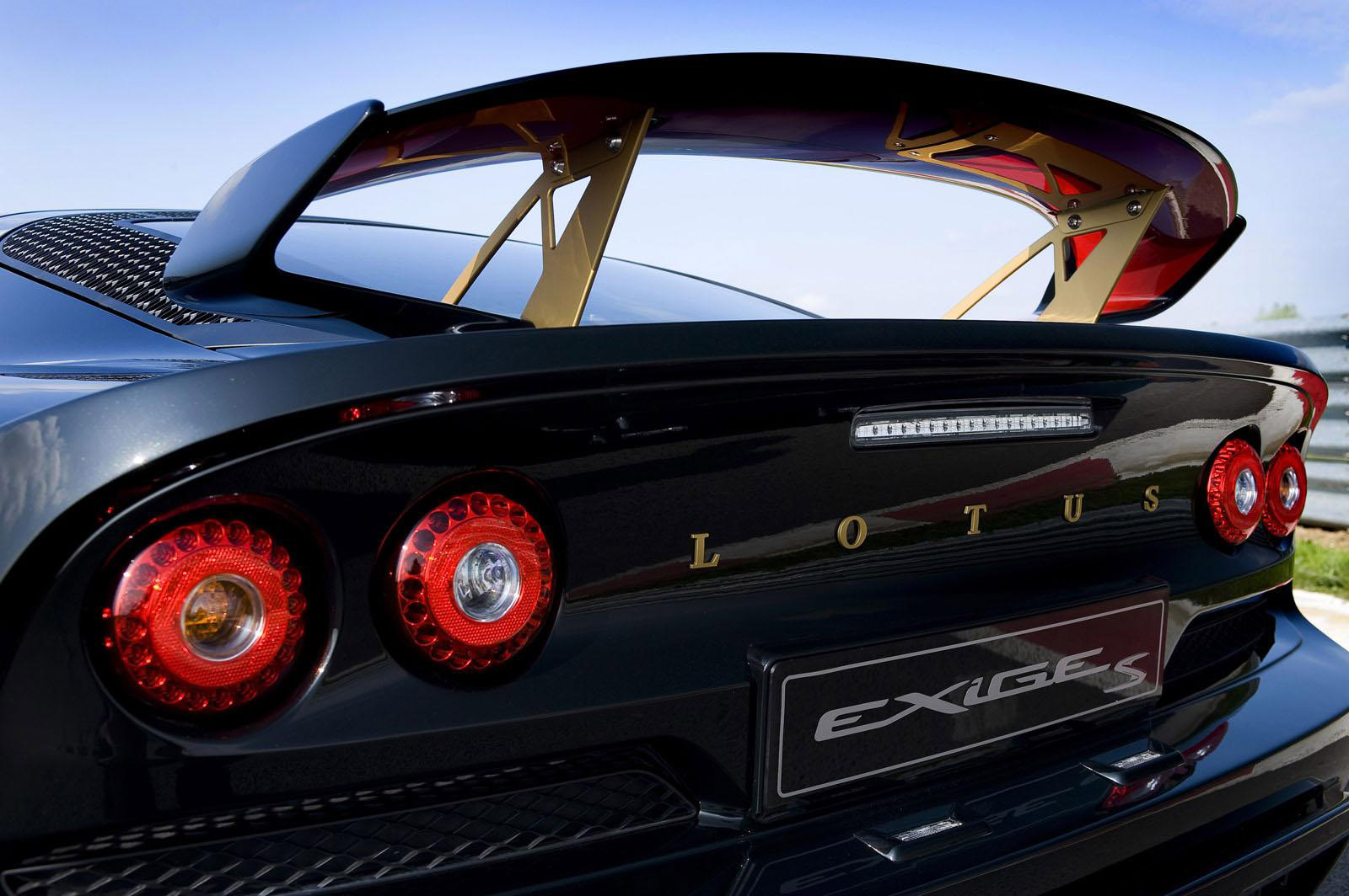 2014 Lotus Exige LF1 - Exceptional Performance 2014 Lotus Exige LF1 - Exceptional Performance