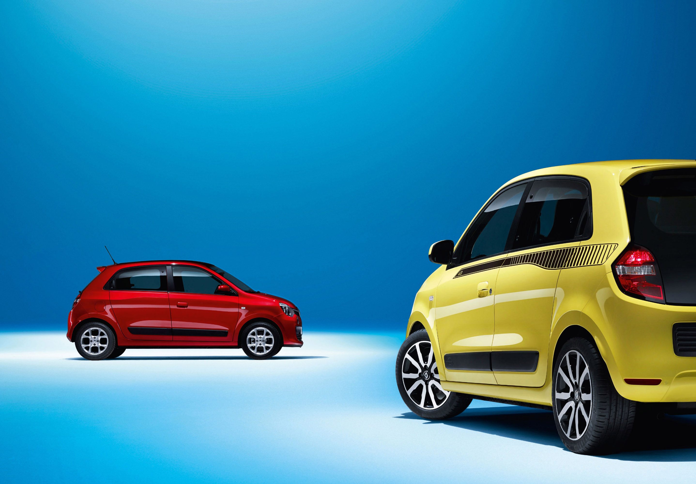 Revealed! The Secret Renault Twingo Cabriolet Features You'Re Missing Out On! - gzhh4co
