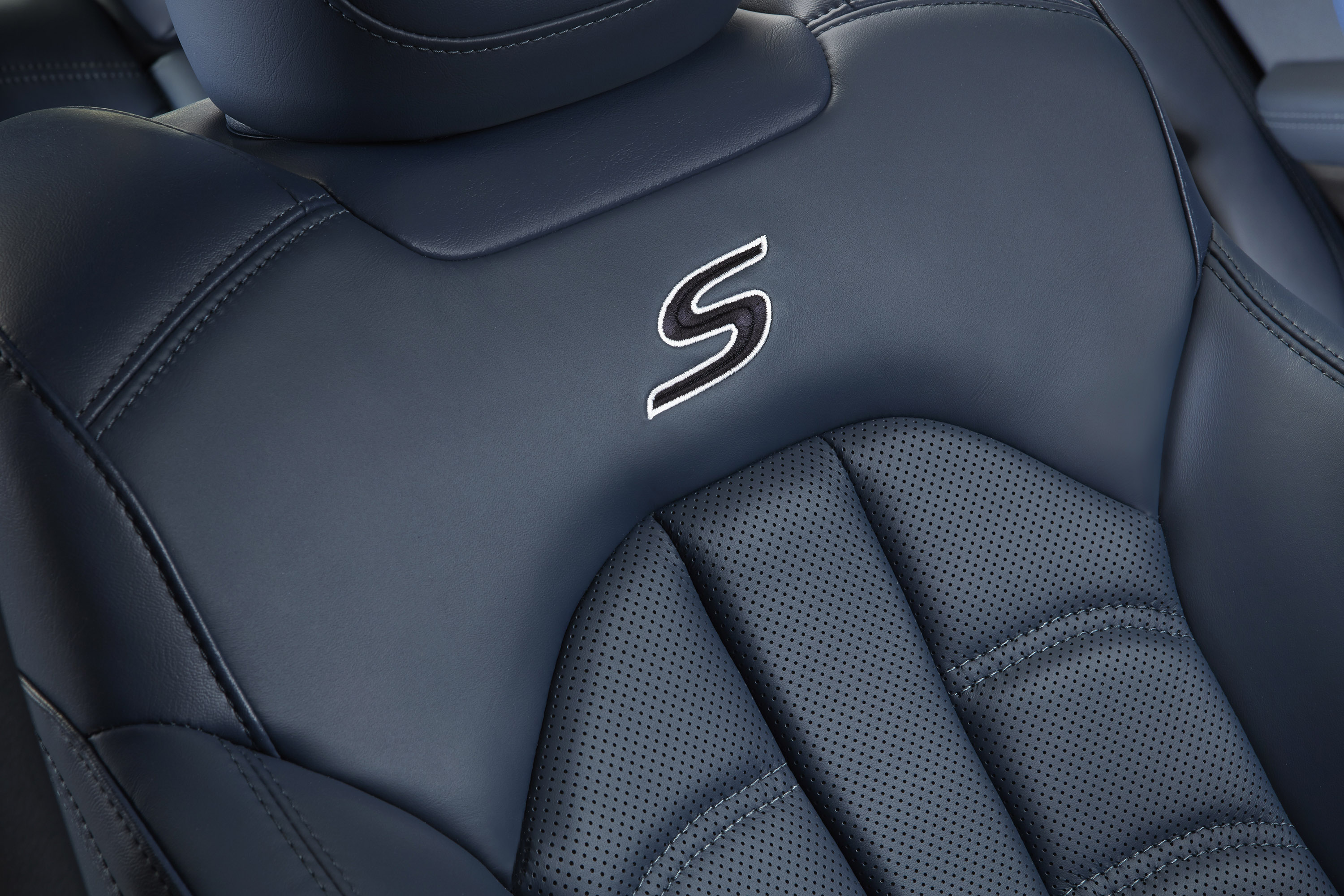 2015 Chrysler 200 Ambassador Blue Leather Interior Picture