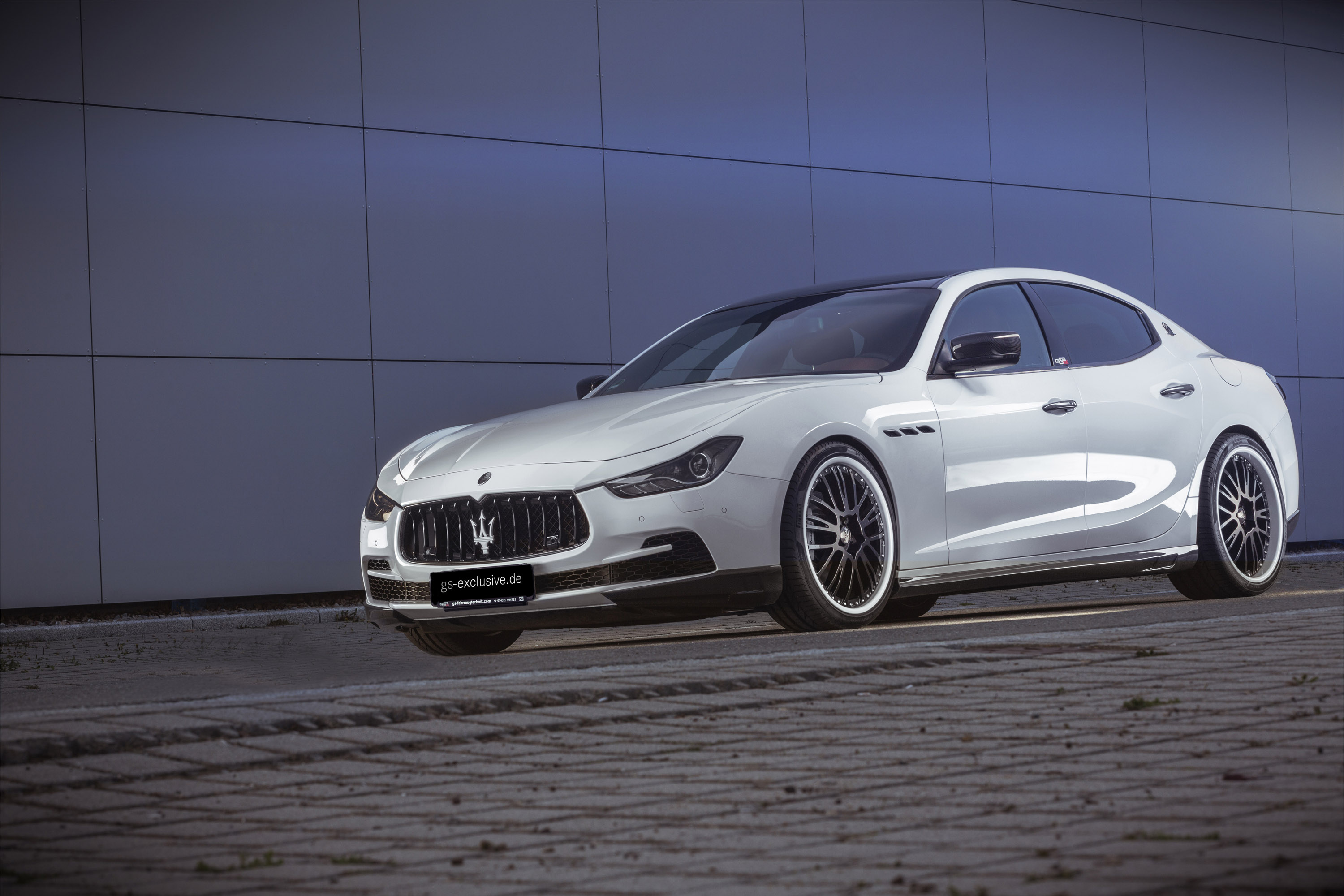 Maserati ghibli характеристики