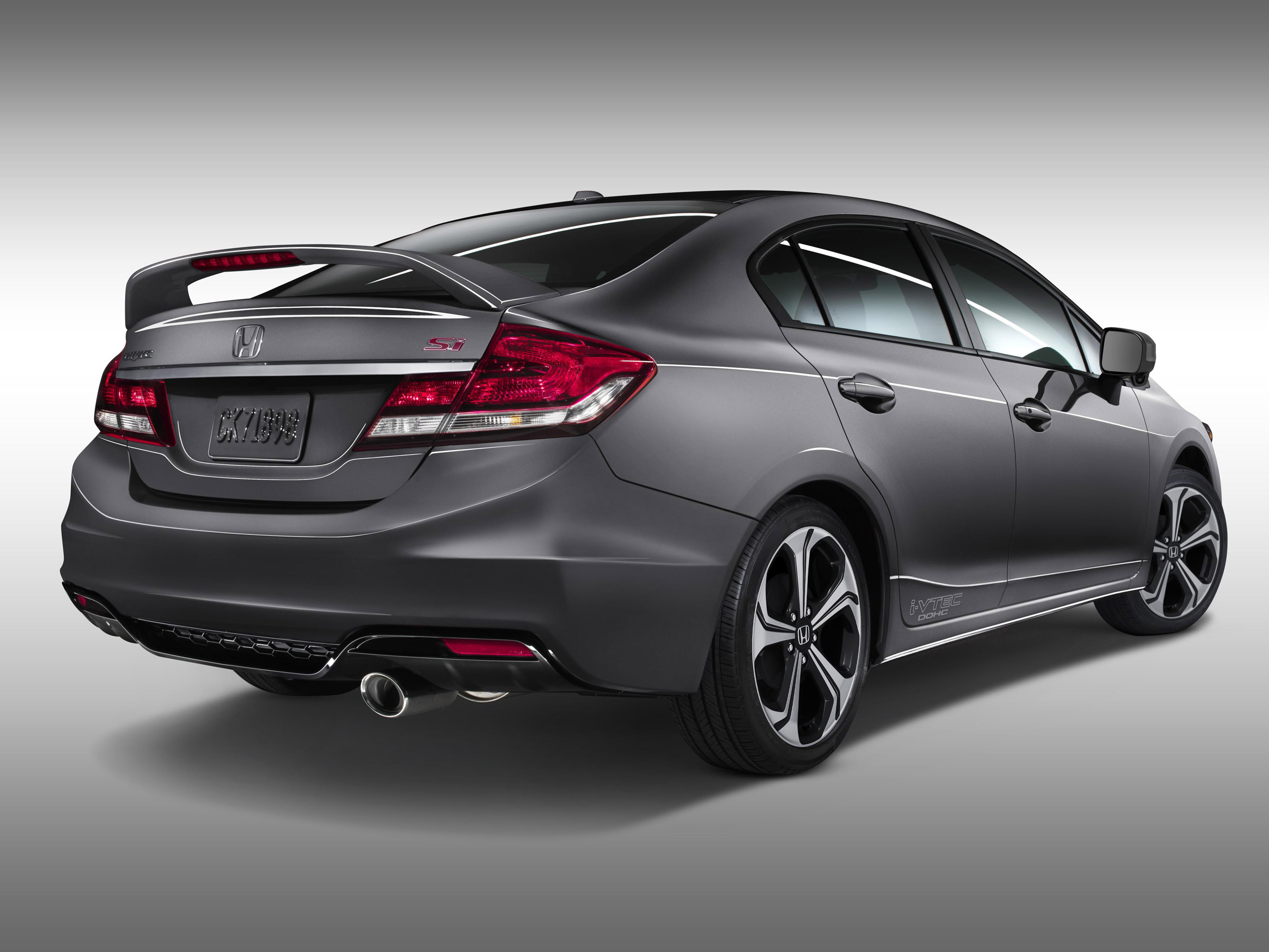 2015 Honda Civic Si Coupe and Sedan Go on Sale