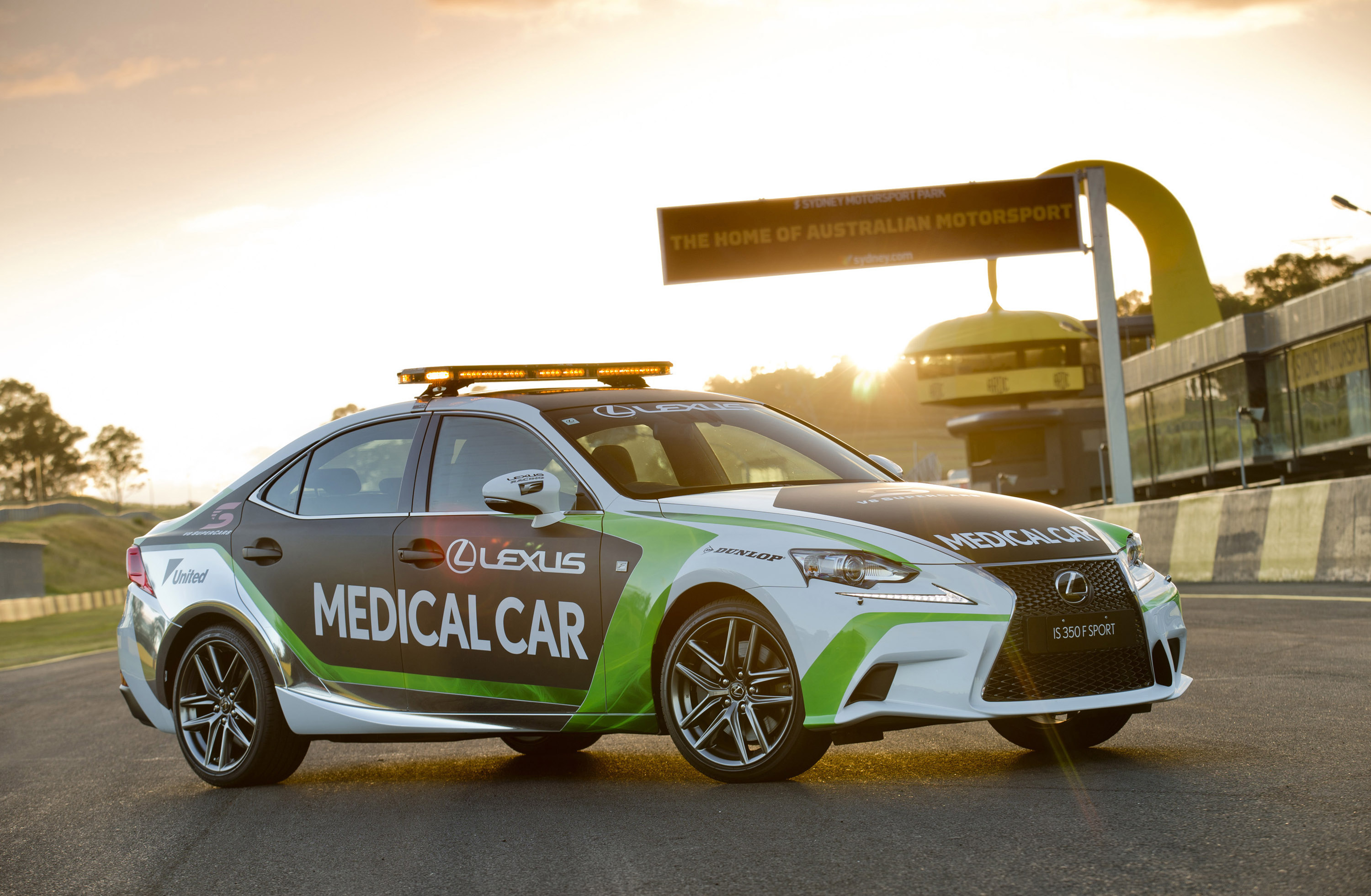 Lexus Enters 2015 V8 Supercars Events with Official RC F Safety Car