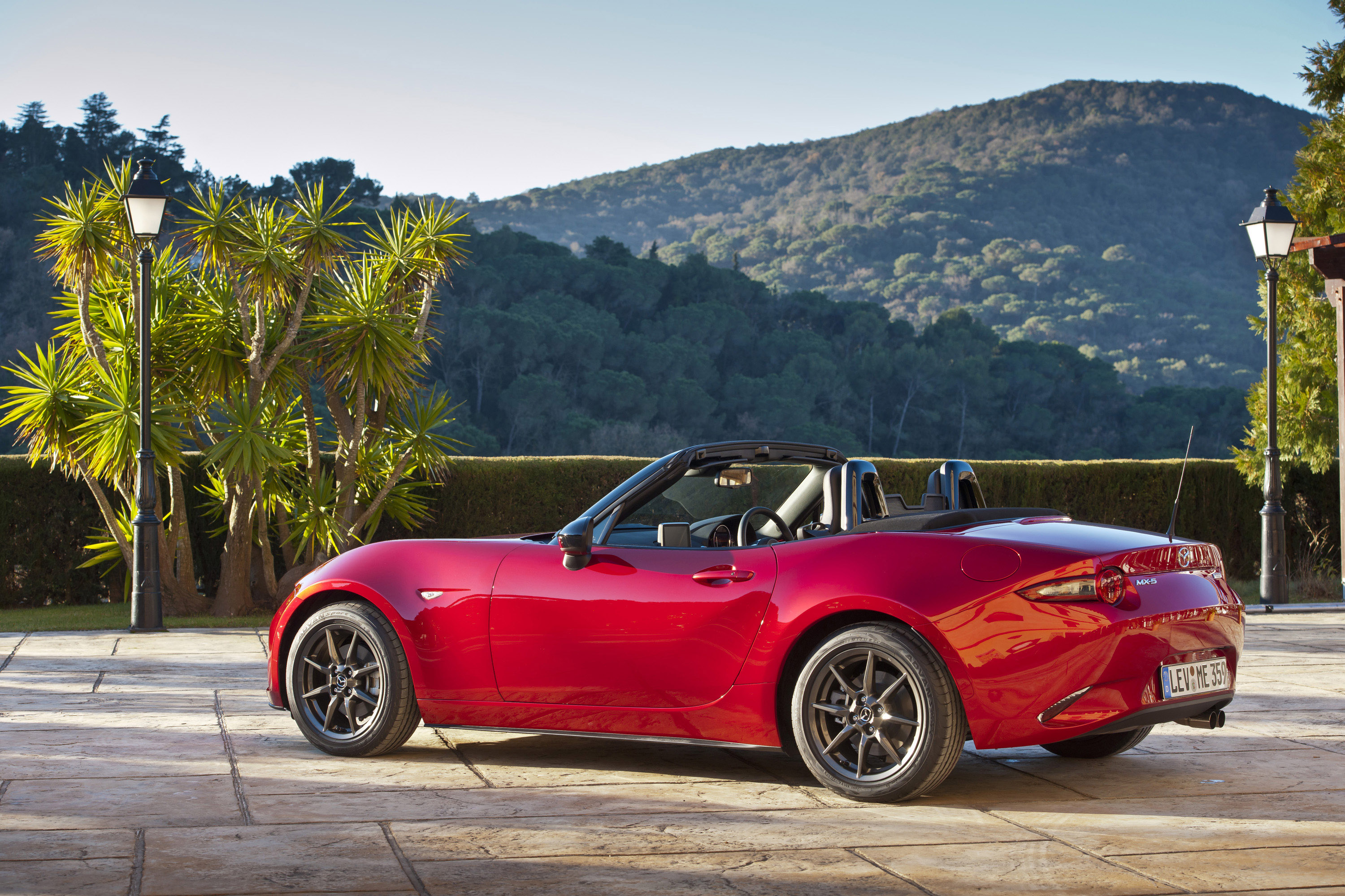 bburago mazda mx5