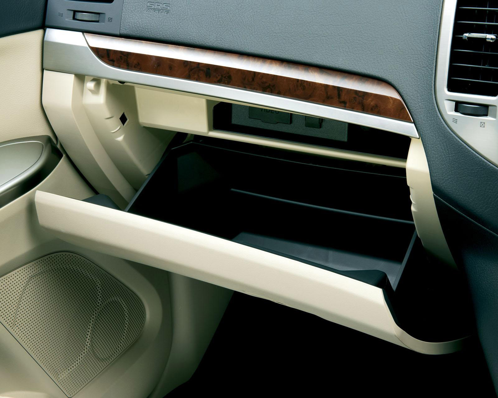2015 Mitsubishi Pajero Facelift