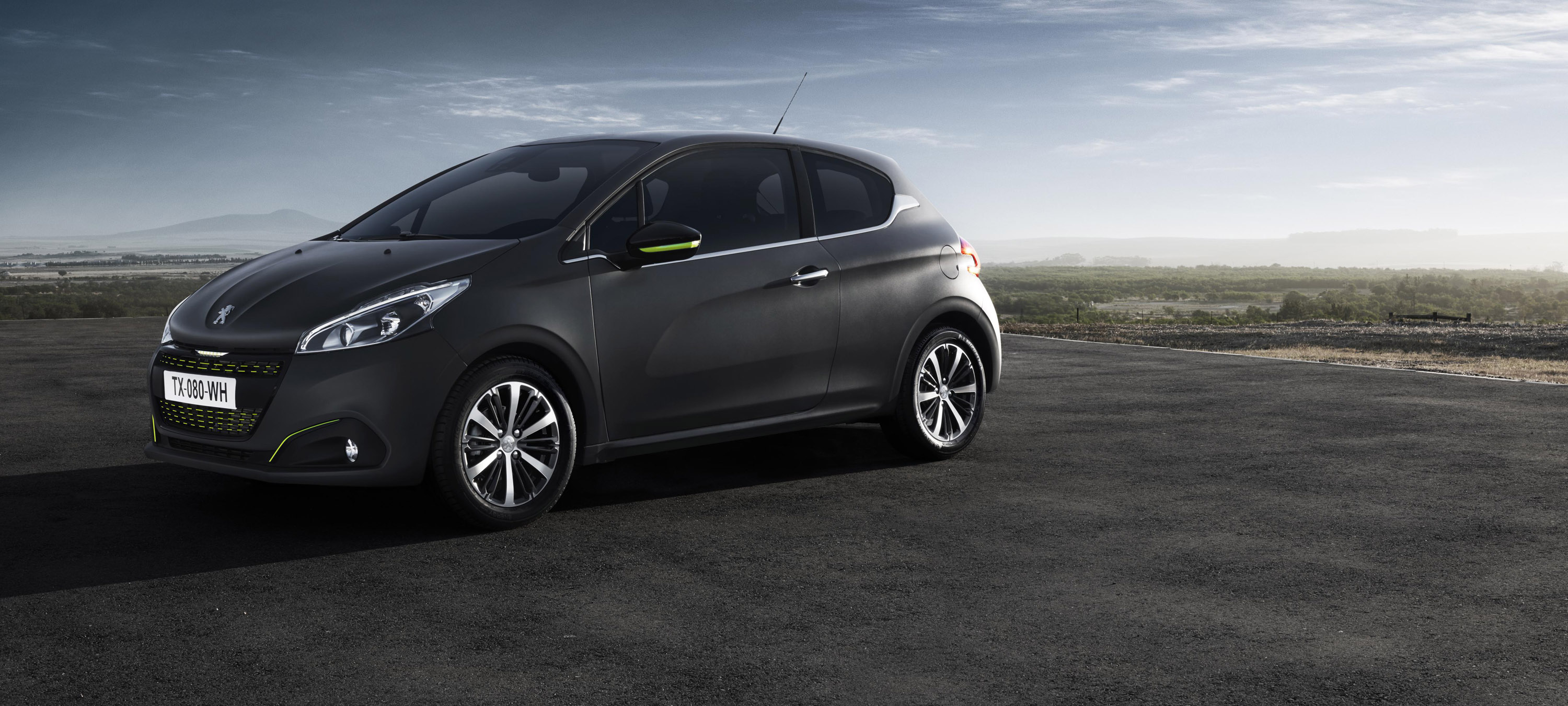 Pearlescent Car Paint >> 2015 Peugeot 208 Ice Silver and Ice Grey Pearlescent Car Paint >> 2015 Peugeot 208 Ice Silver and Ice Grey