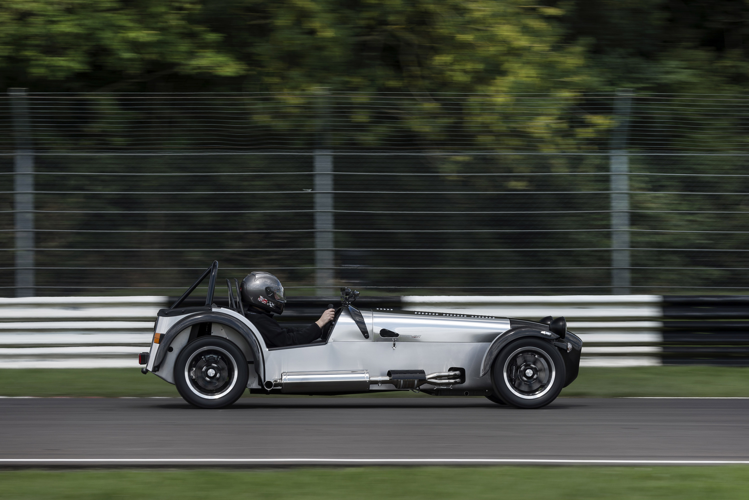Caterham Superlight Limited comes to celebrate the 20th ...