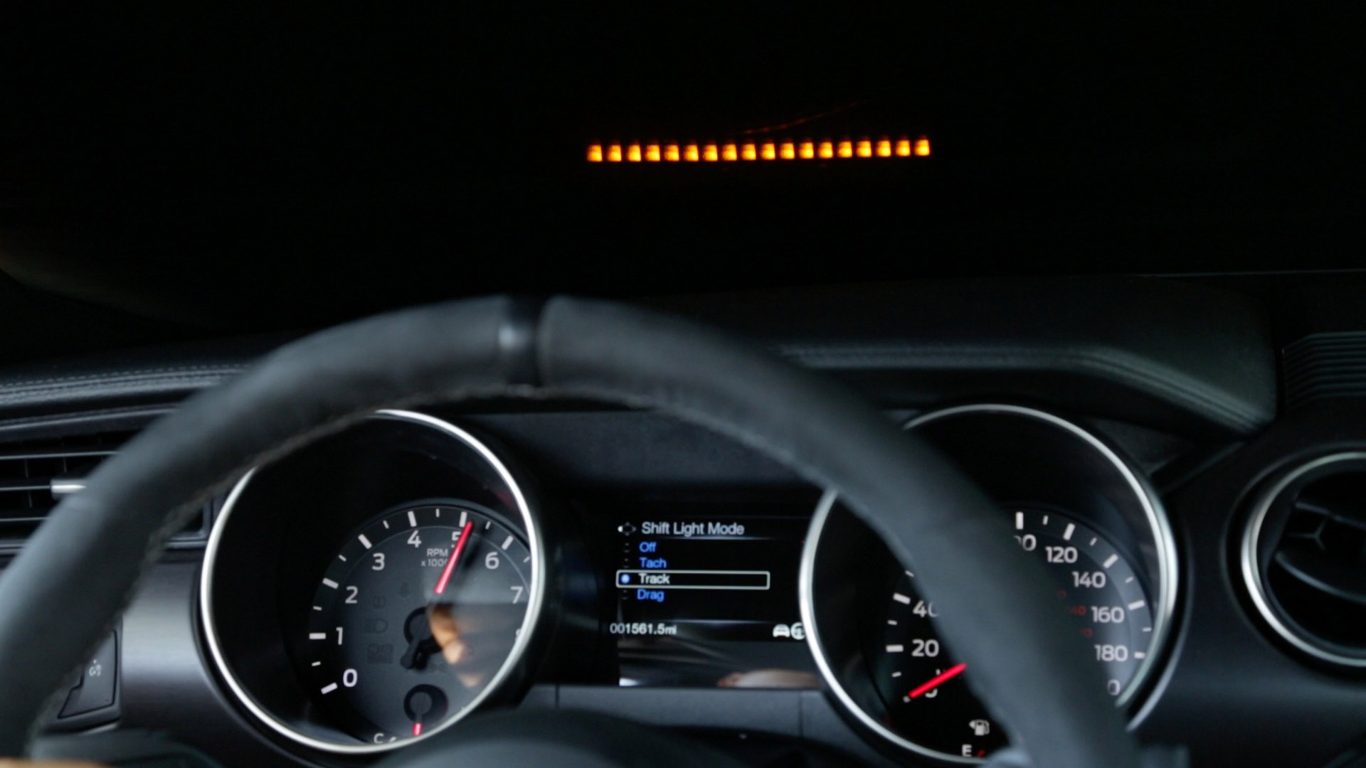 Ford Introduces Innovative Performance Shift Light Indicator for Mustang Shelby GT350