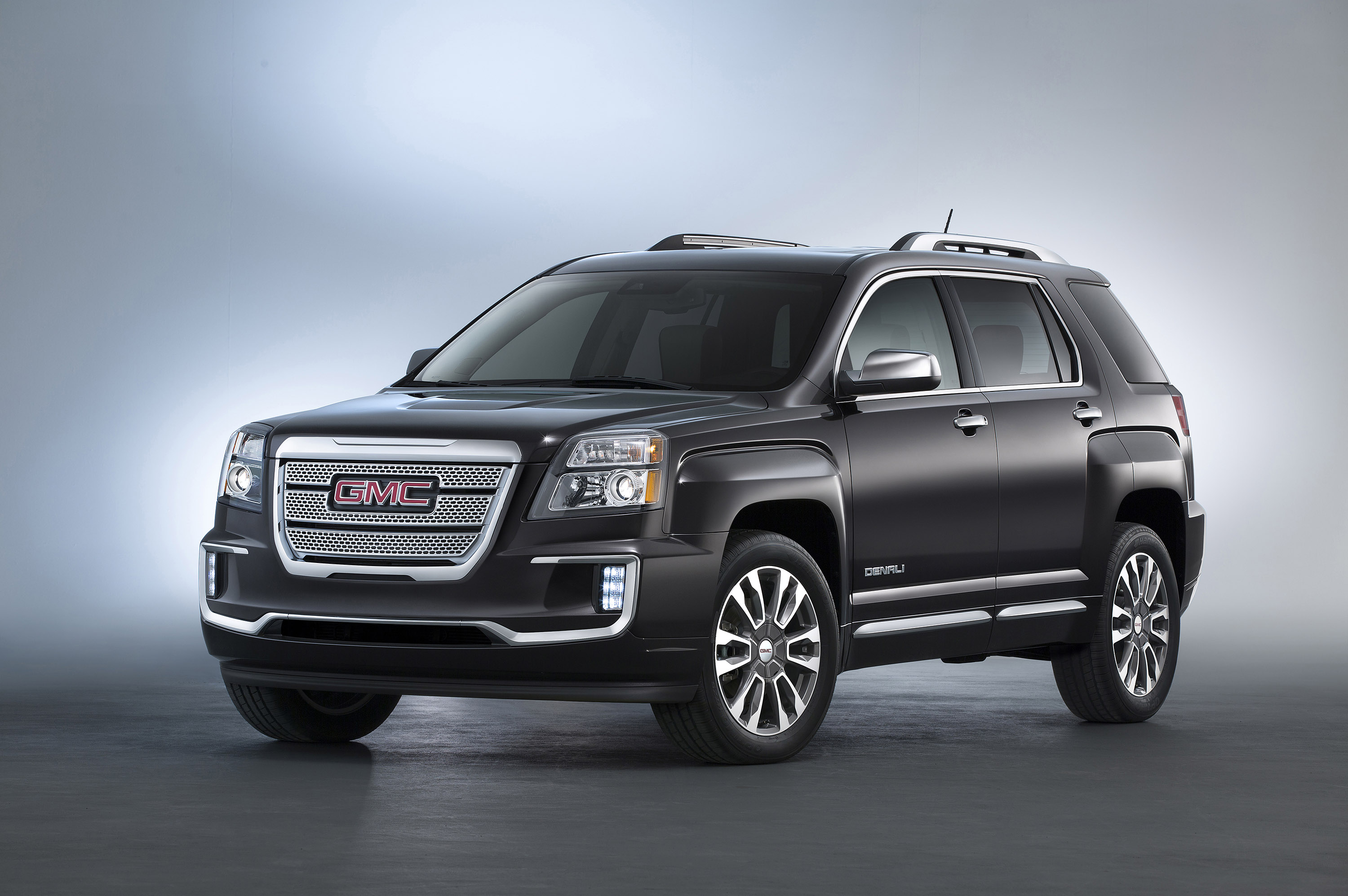 2016 GMC Denali 1500: Luxurious Powerhouse Of The Pickup World