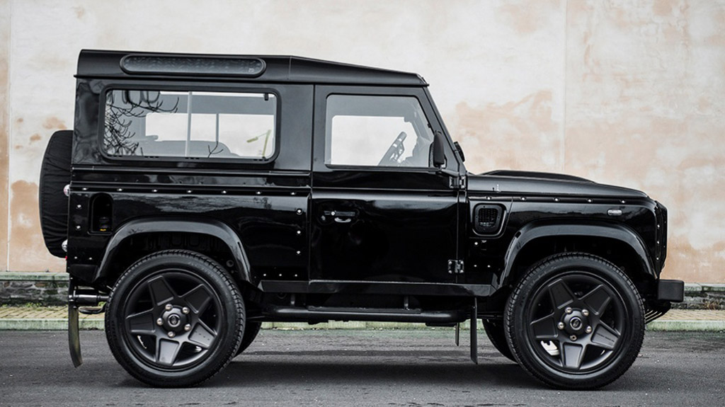 Kahn Releases Land Rover Defender XS 90 The End Edition