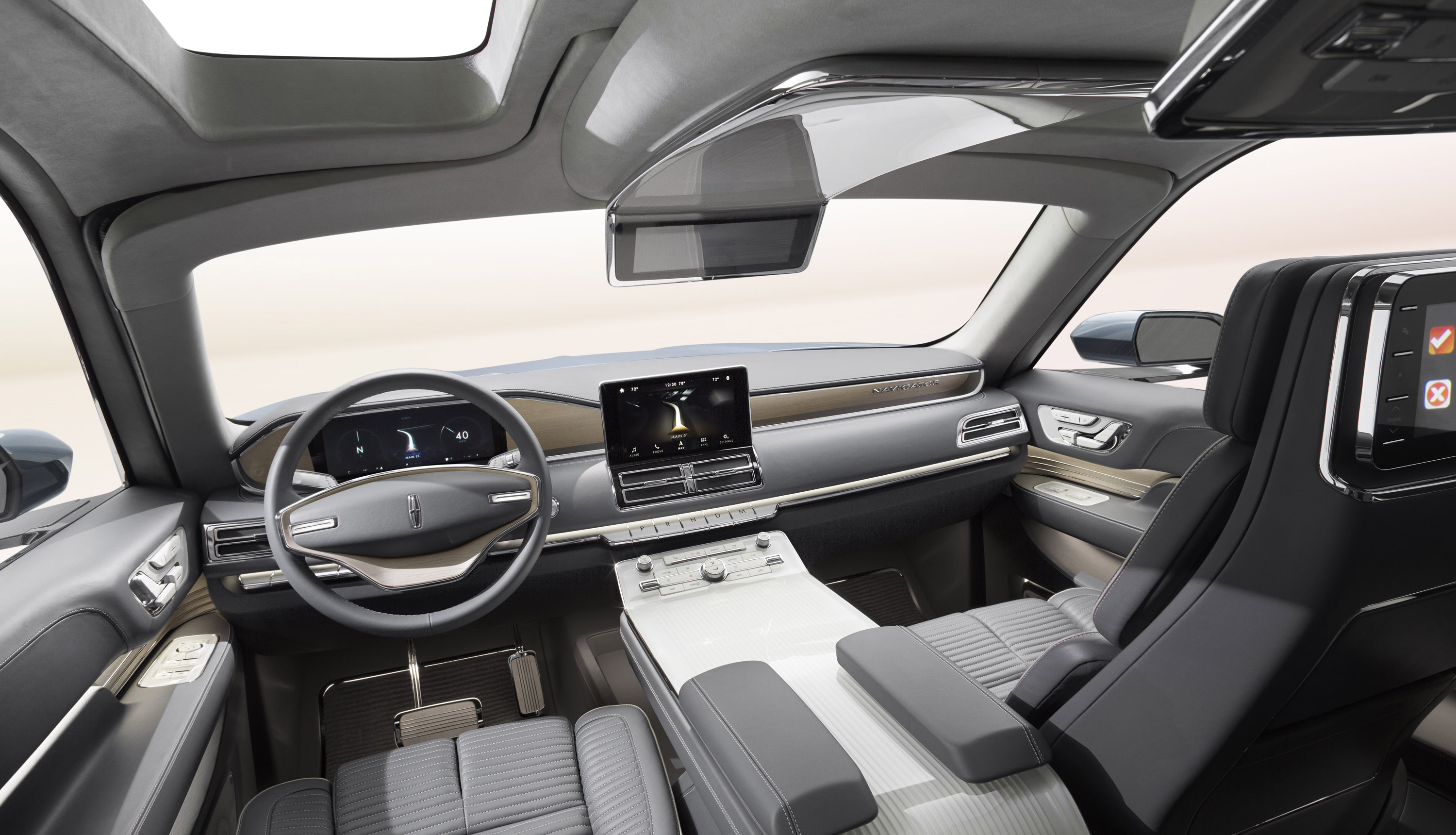 https://www.automobilesreview.com/gallery/2016-lincoln-navigator-concept/2016-lincoln-navigator-concept-06.jpg