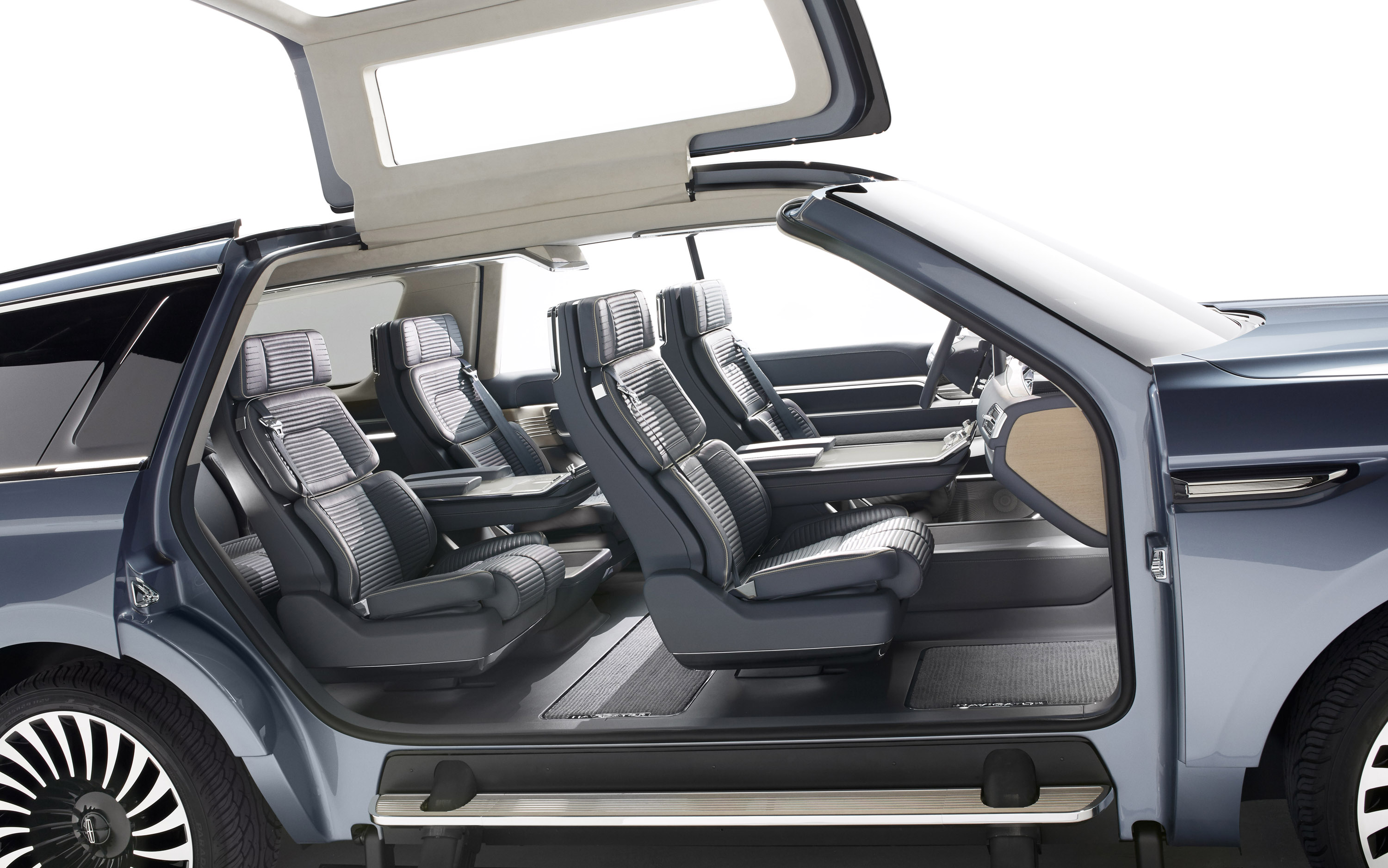 https://www.automobilesreview.com/gallery/2016-lincoln-navigator-concept/2016-lincoln-navigator-concept-08.jpg