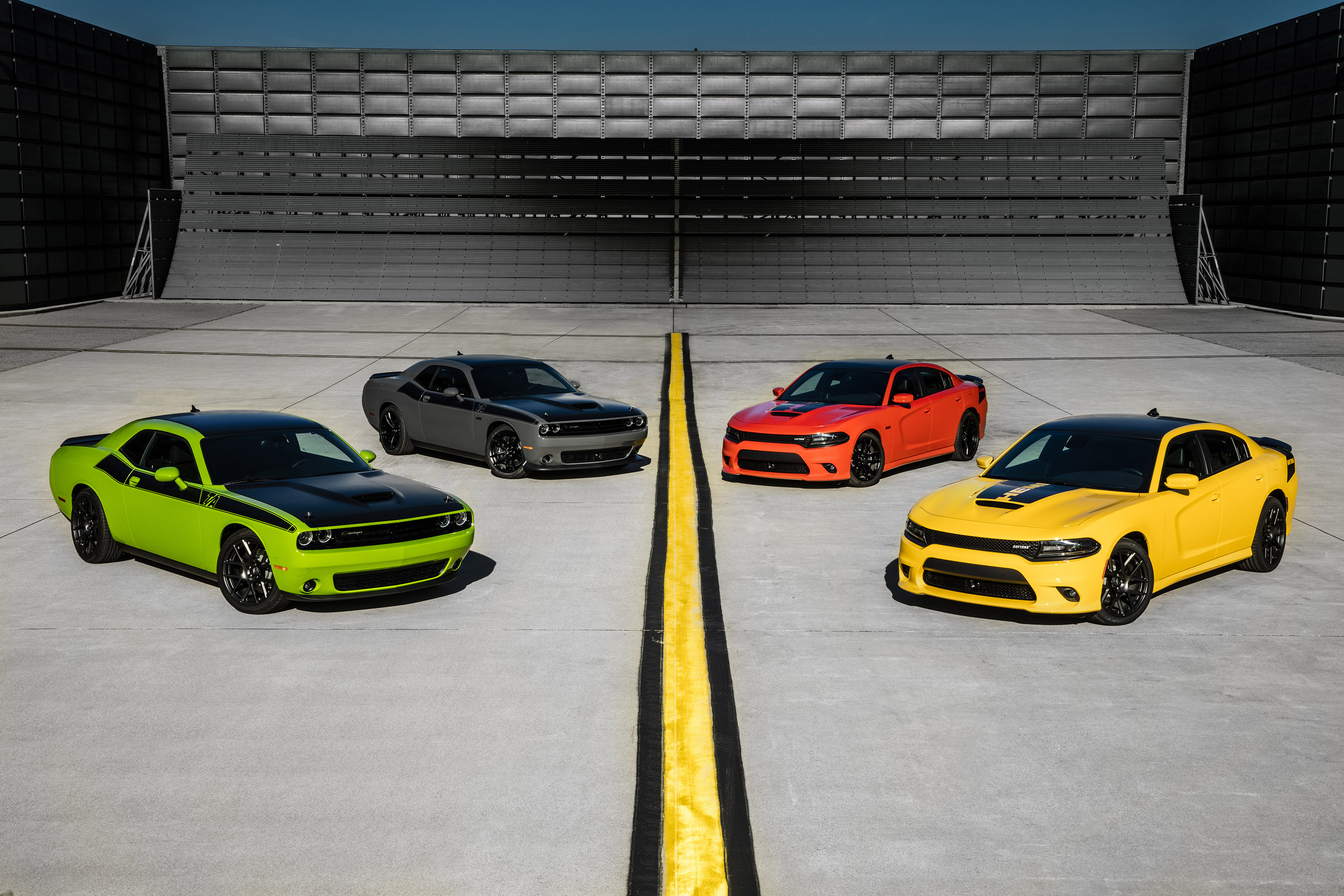 2017 Dodge Charger Daytona and Dodge Challenger T/A models revealed