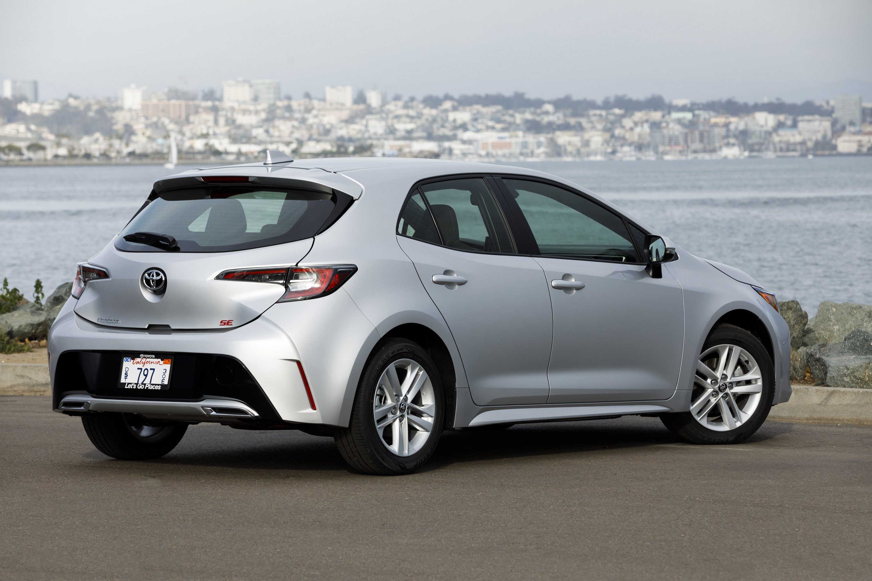 Toyota presents new Corolla Hybrid