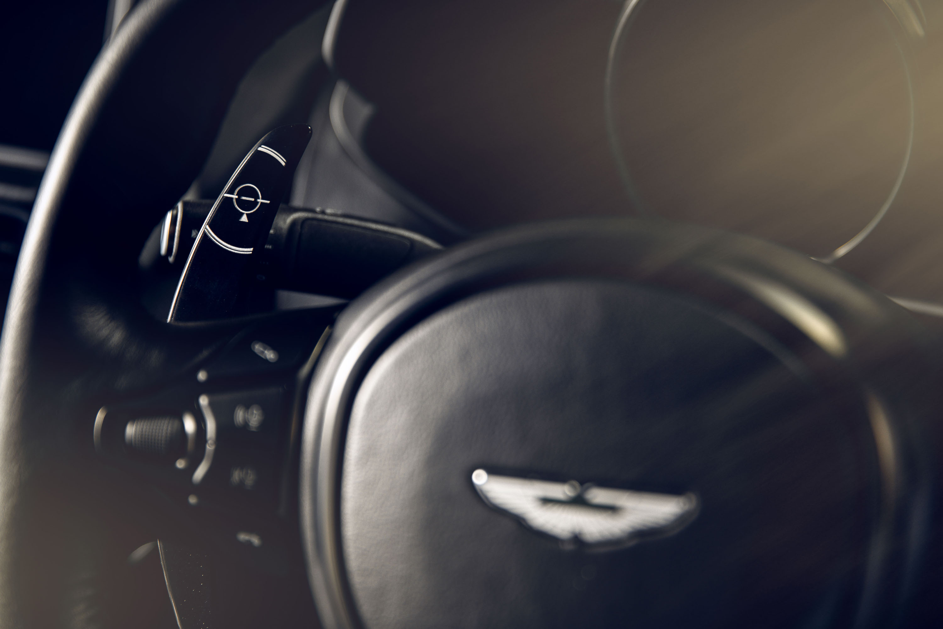 Aston Martin Vantage 007 Edition 21 Hd Picture 23 Of 28 3000x00
