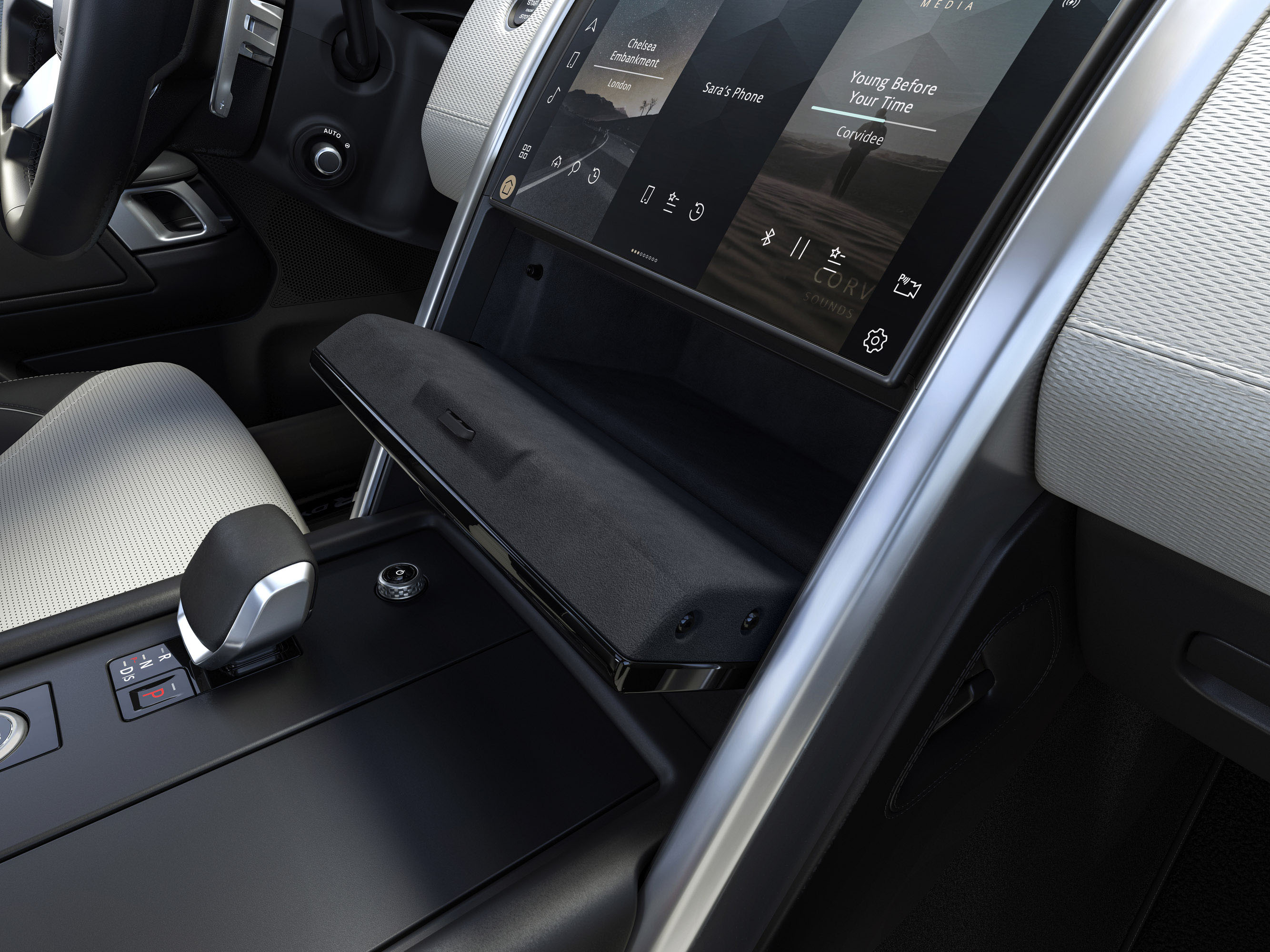 2021 land rover discovery safety rating