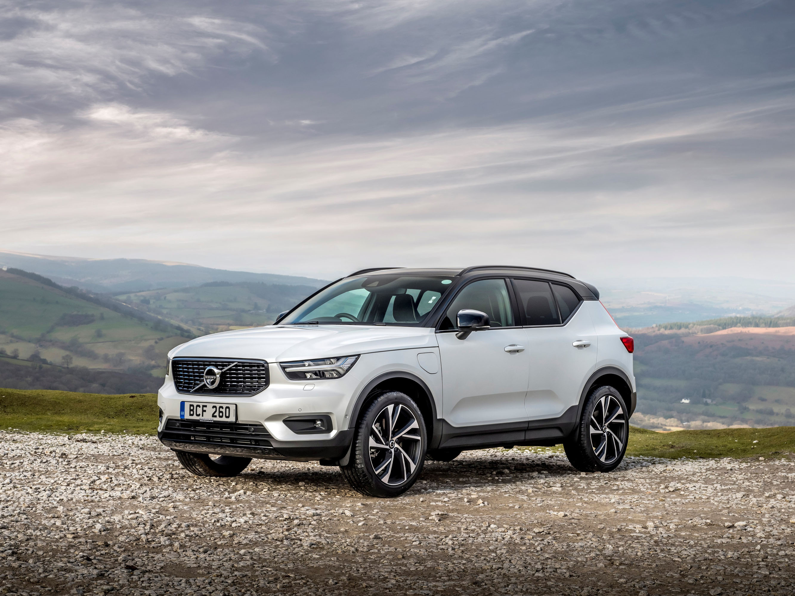 Volvo extends electrification of XC40 range with second plug-in hybrid