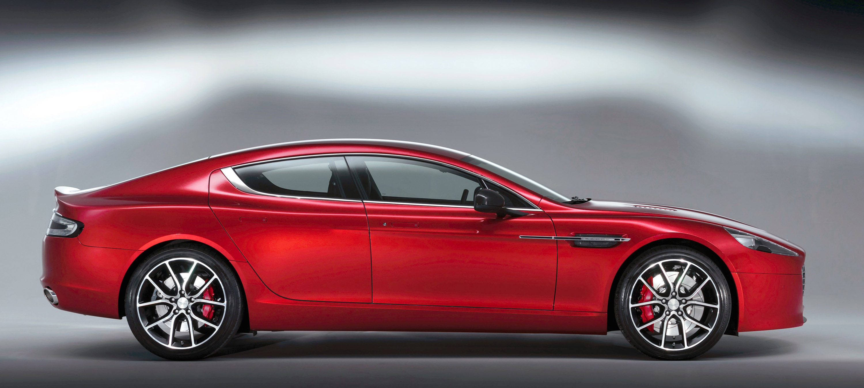 Aston Martin Rapide S Hybrid Hydrogen To Compete At Nurburgring