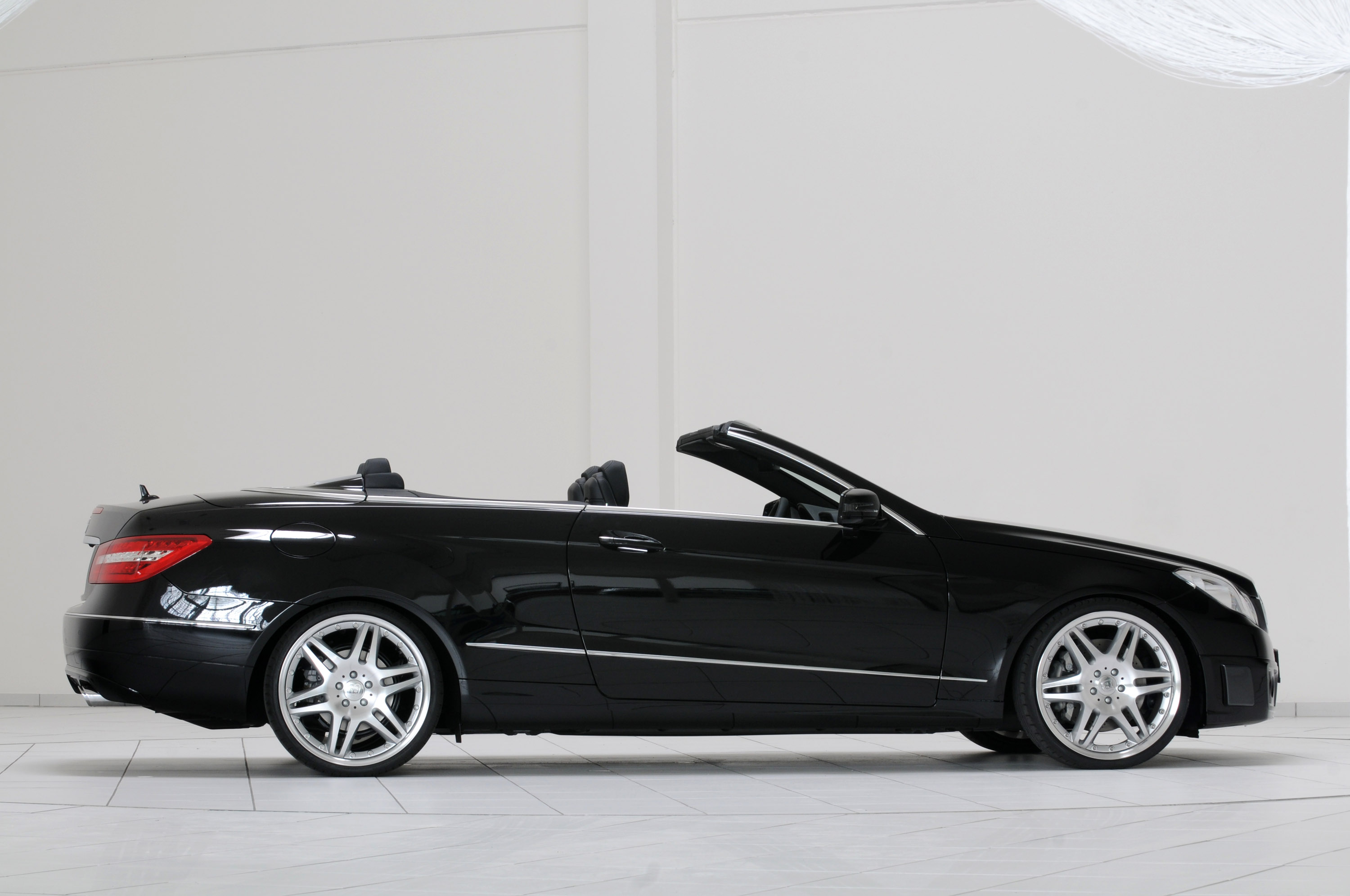 2010 Brabus Mercedes Benz E Class Cabriolet Picture 36111