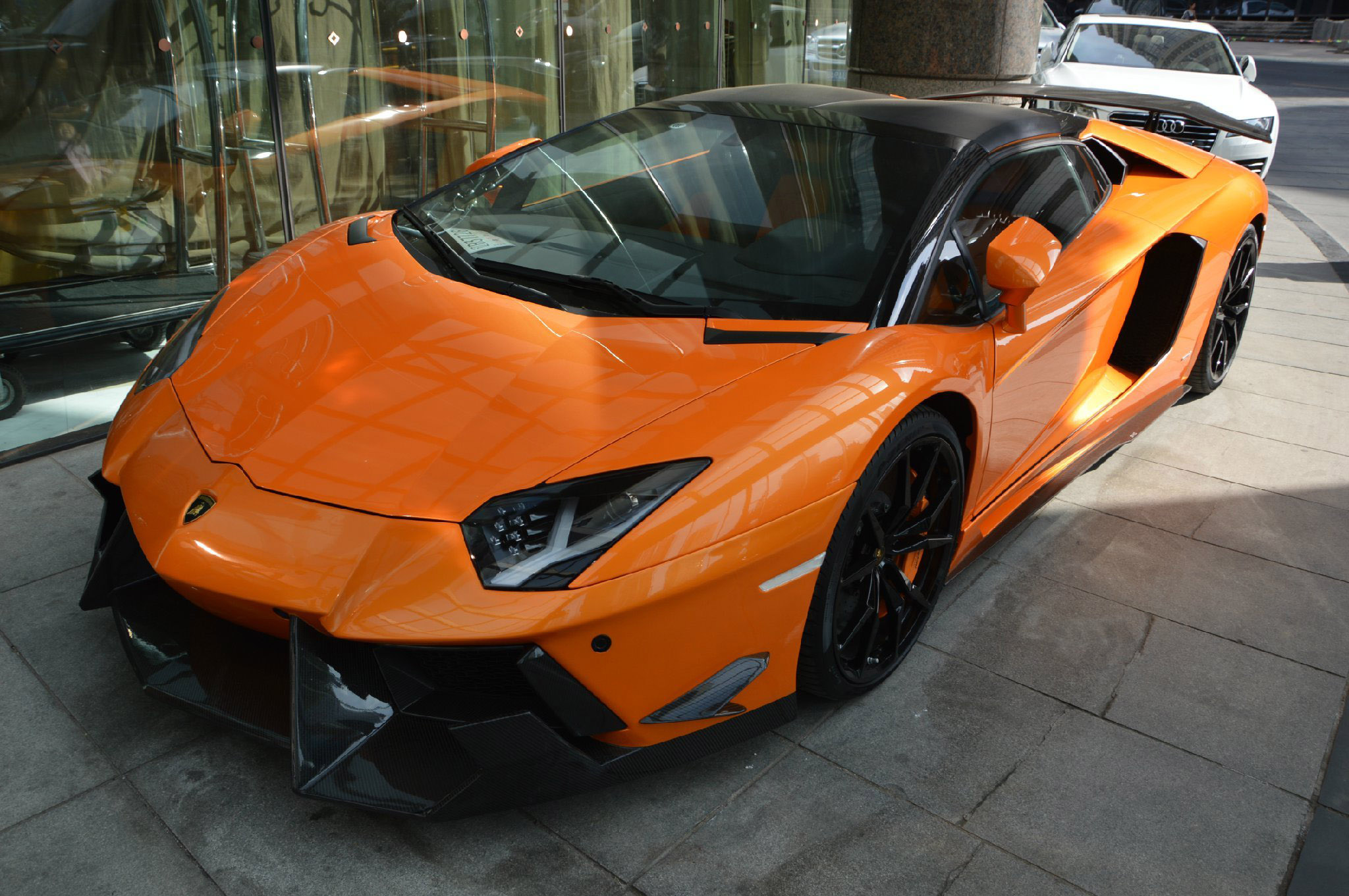 DMC Shows Tuned Lamborghini Aventador LP700-4 Roadster SV