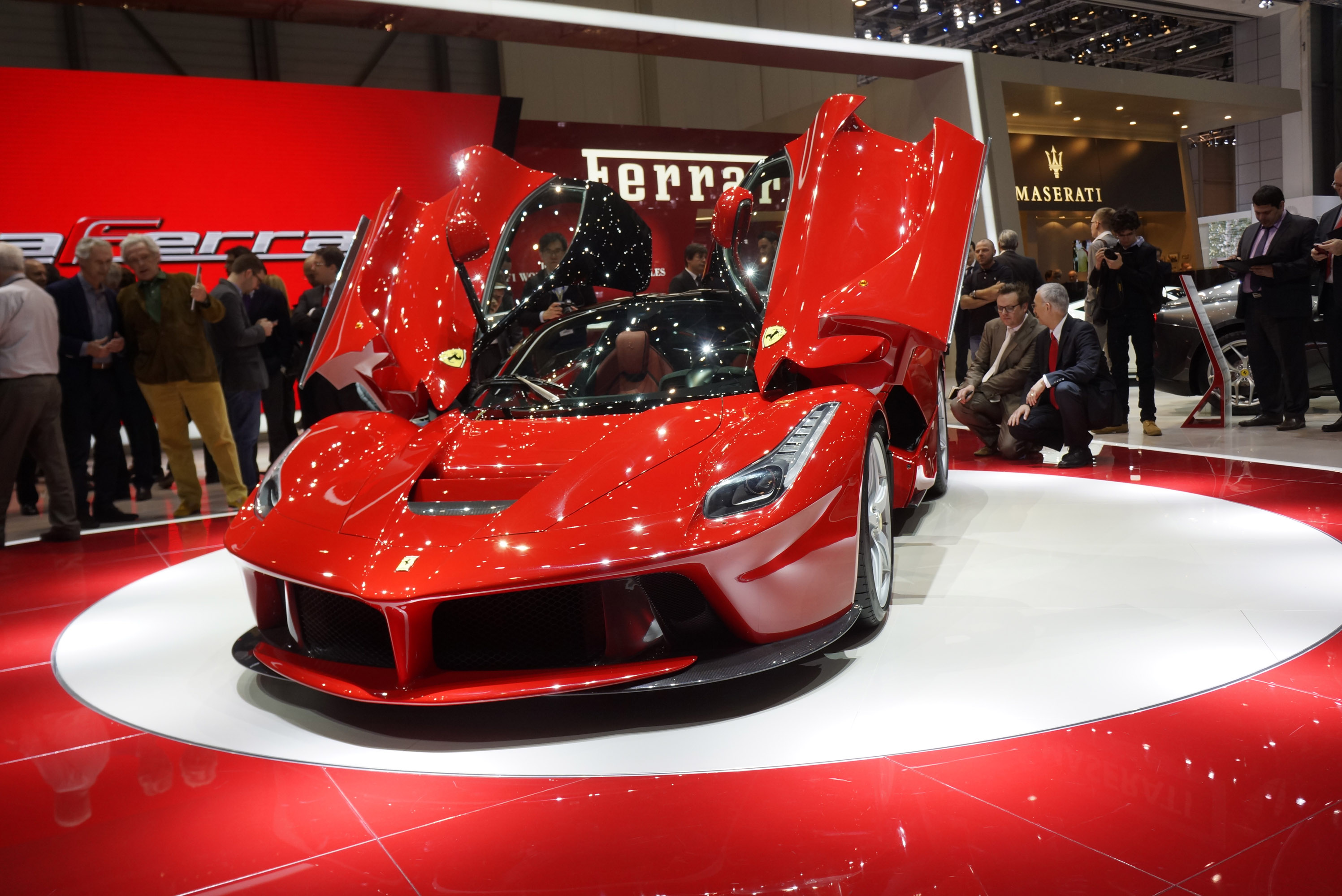 ferrari laferrari geneva 2013 05