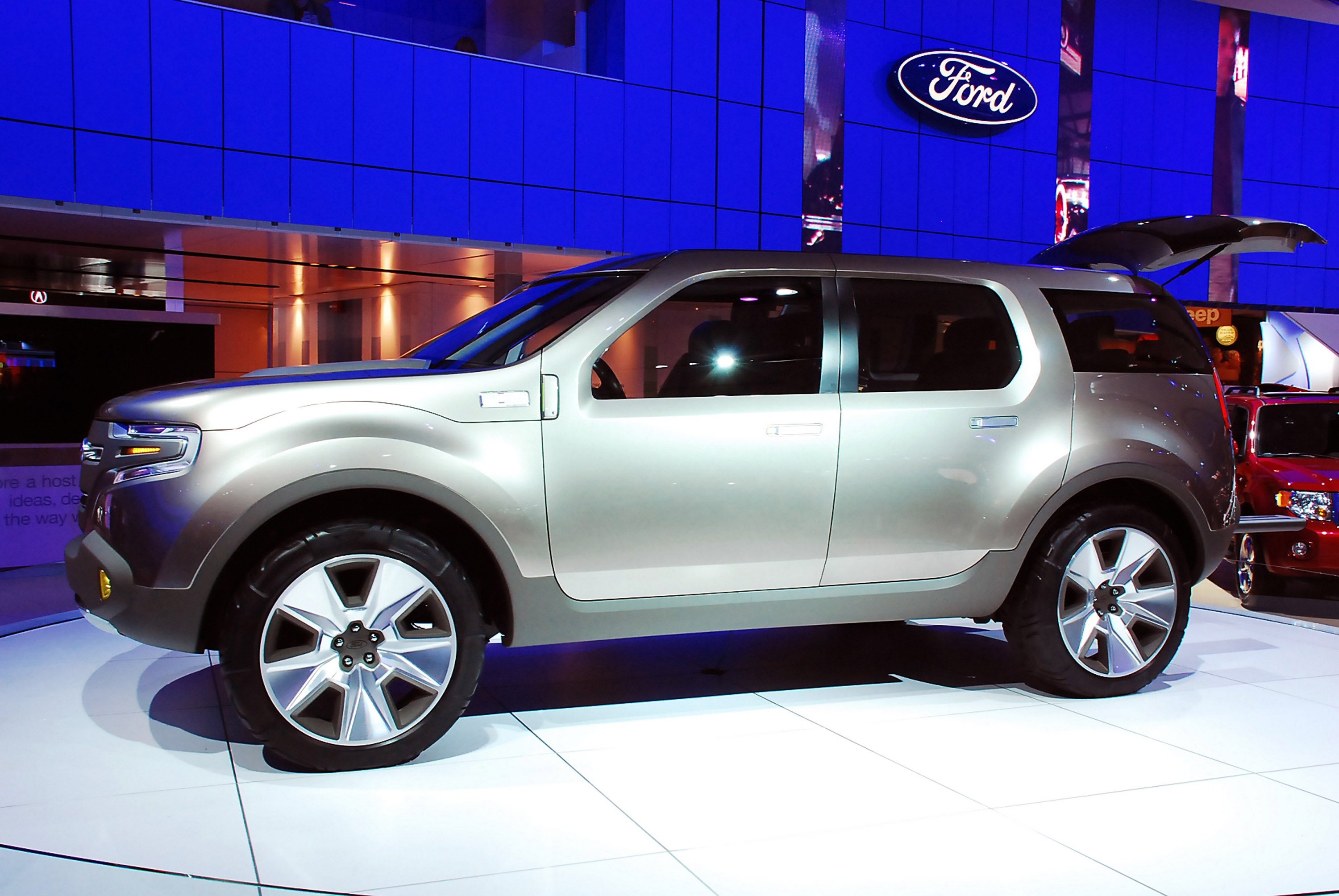 Hybrid ford explorer concept #6