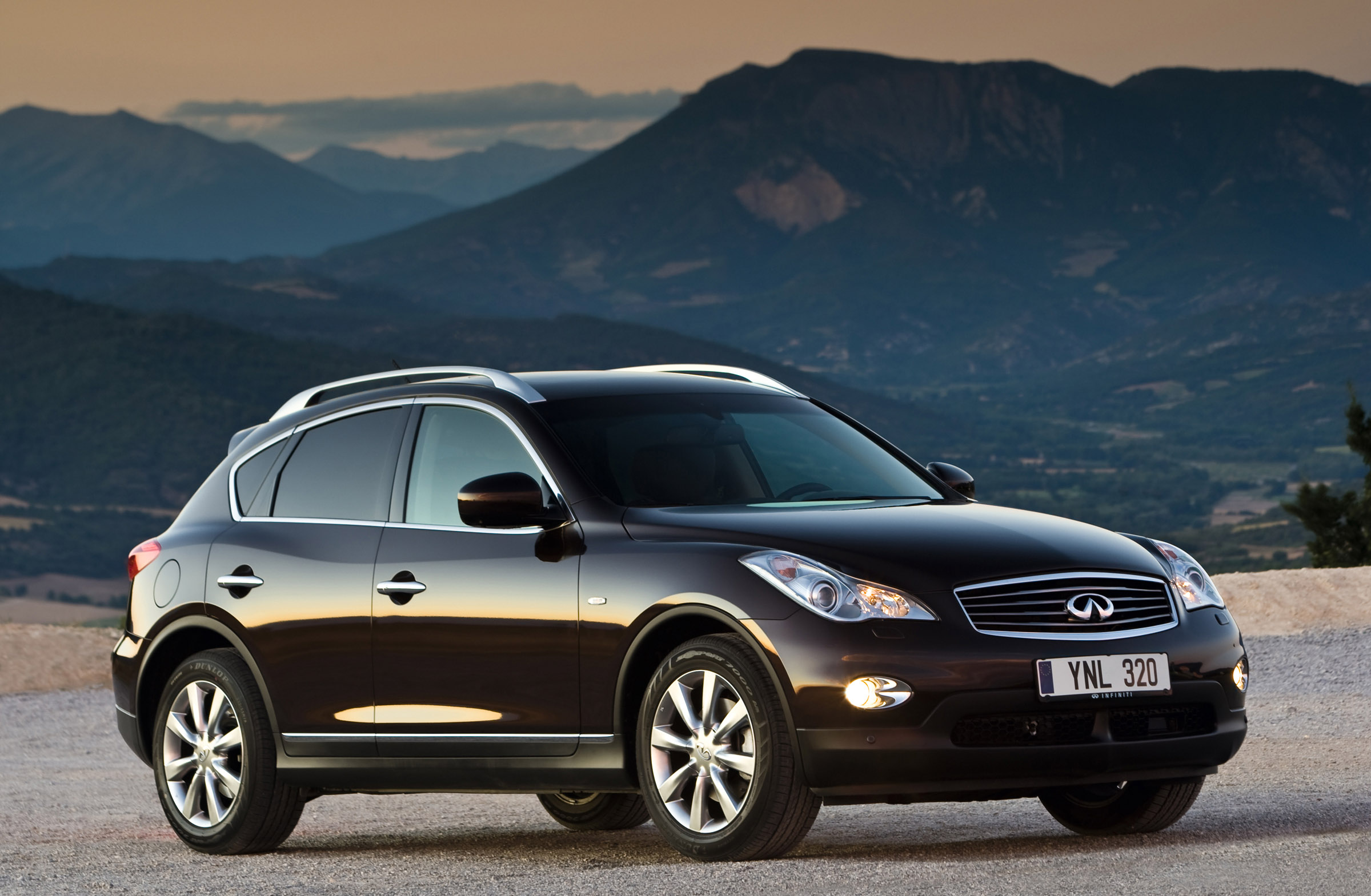 Elegant 50 Infiniti Ex37 2020