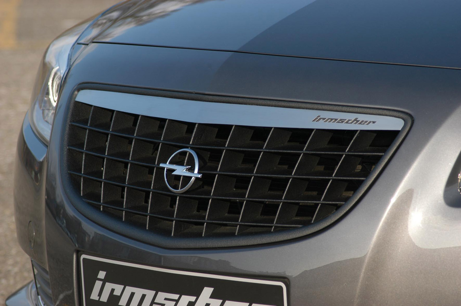 The new Opel Insignia – refined by Irmscher
