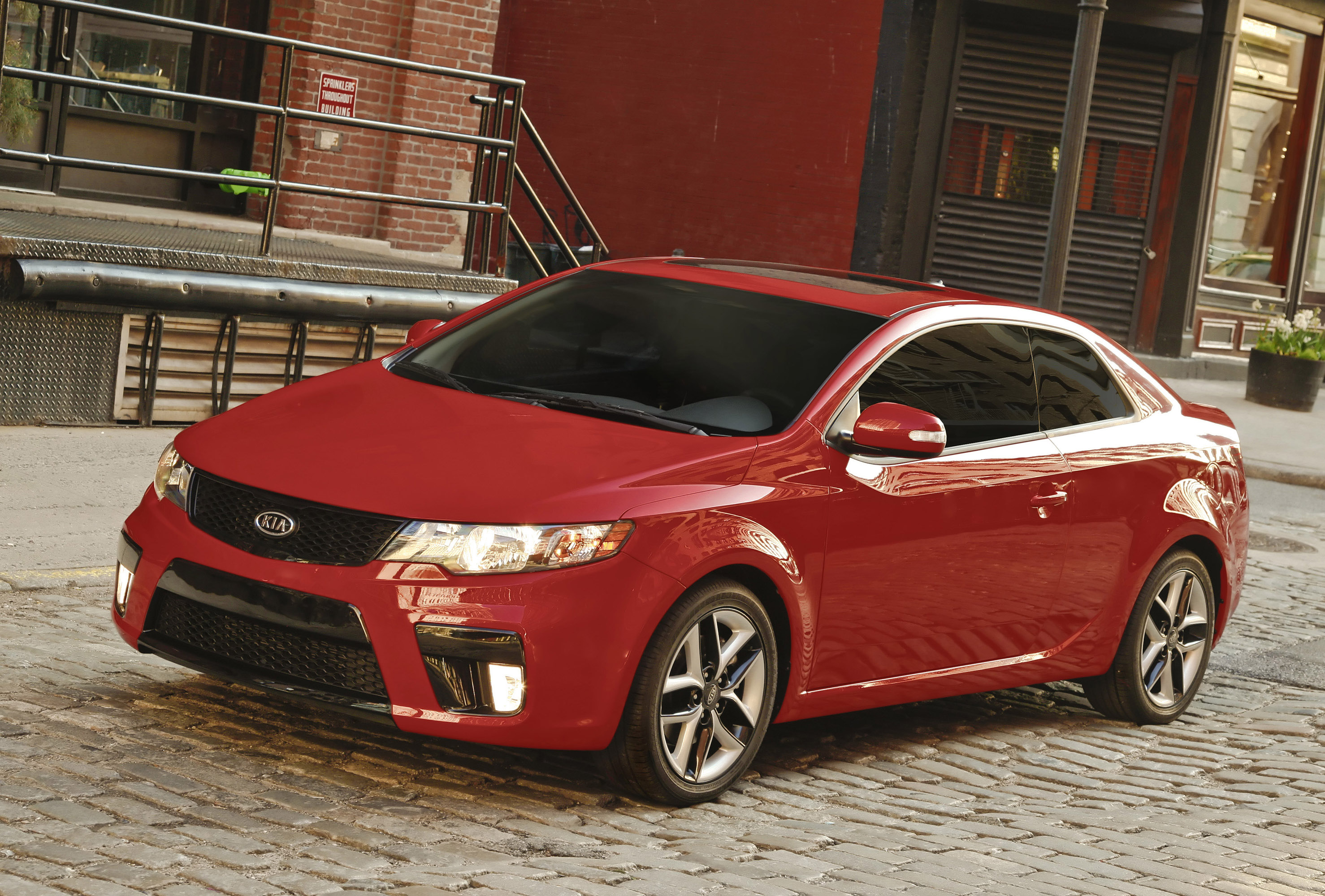 Kia America launches the All-New 2010 Forte Koup
