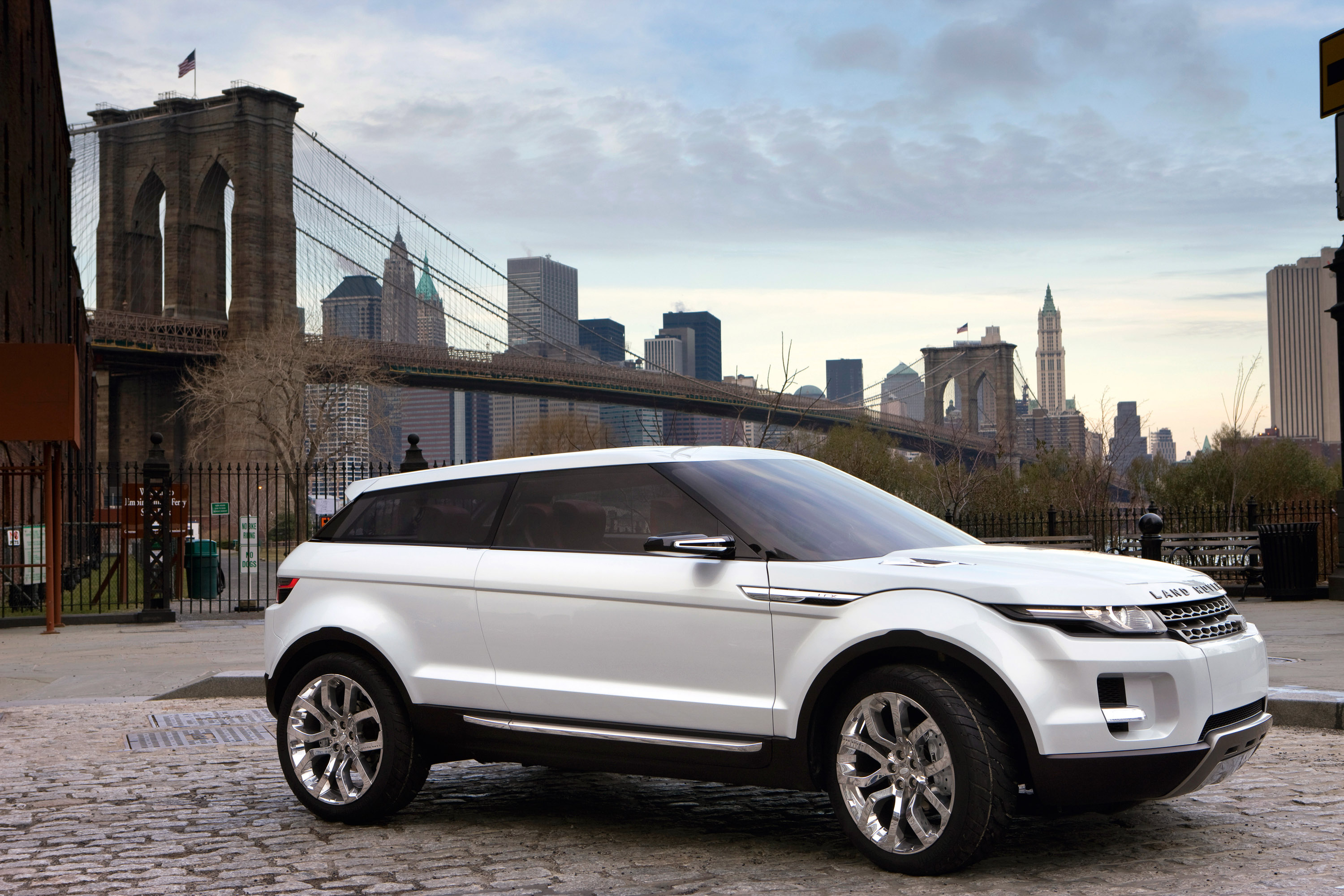 Land Rover LRX Named Concept Truck Of The Year Land Rover LRX Named Concept Truck Of The Year