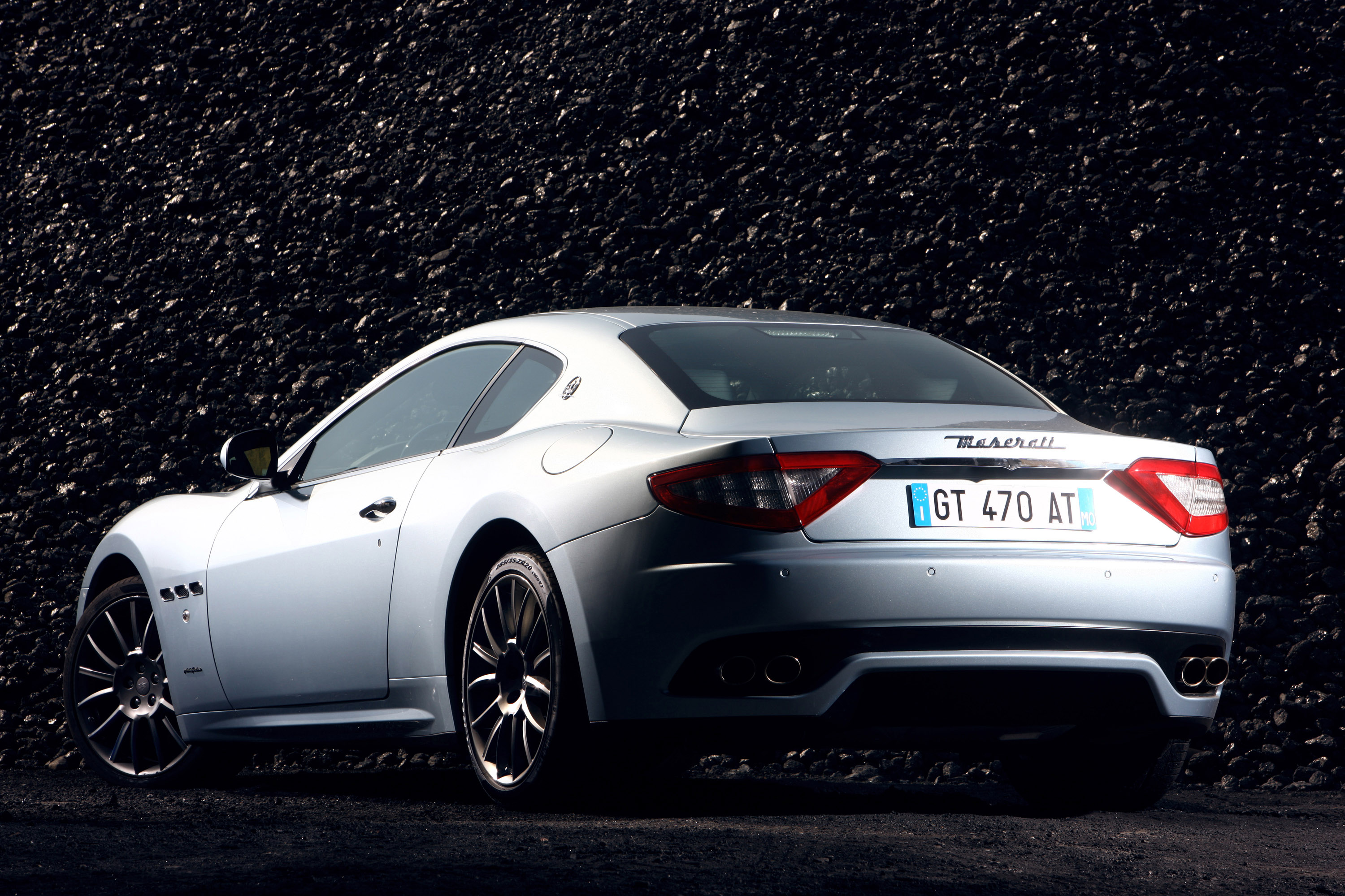 Мазерати granturismo s